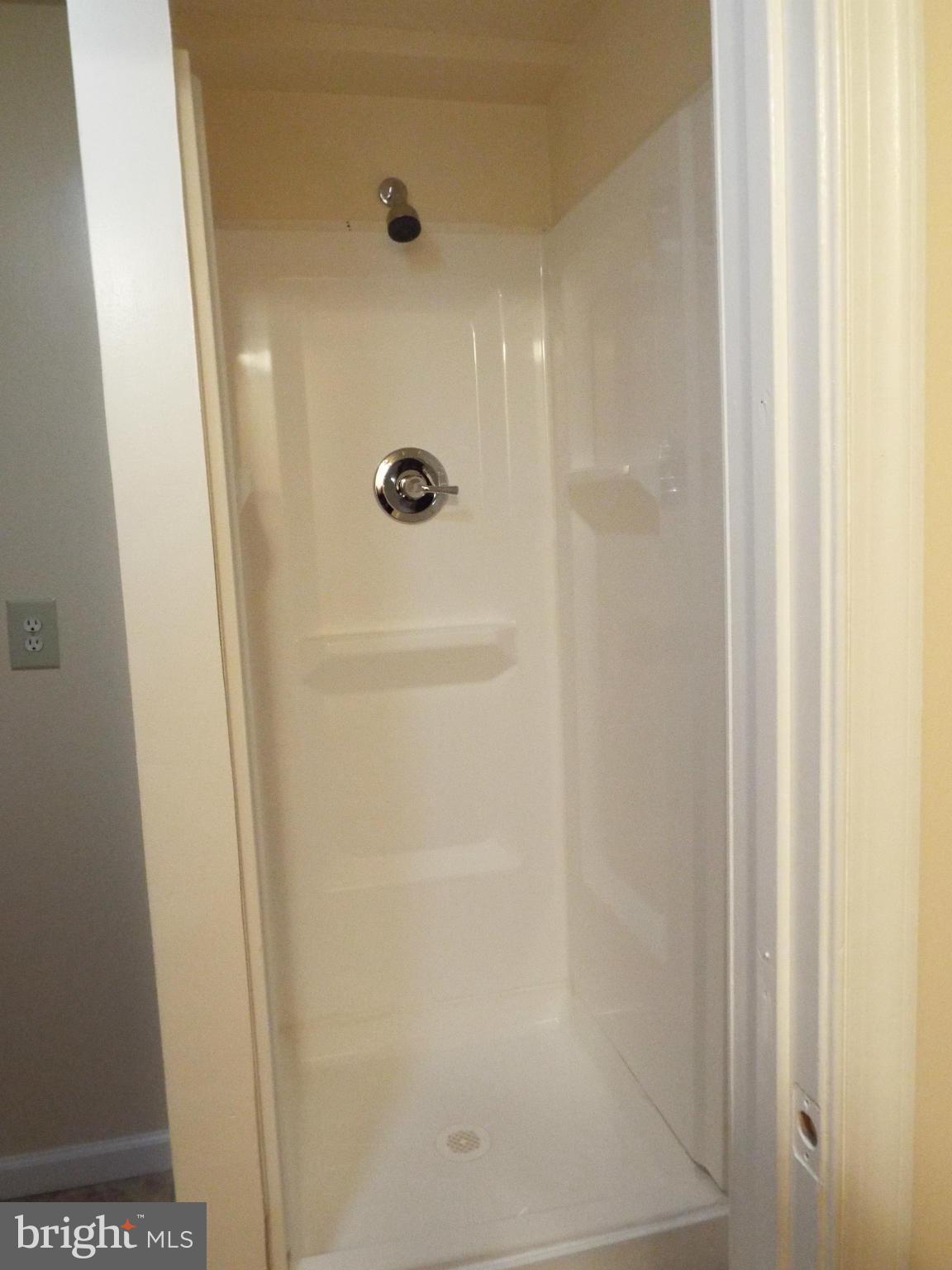 ASPEN PARK - Residential Lease