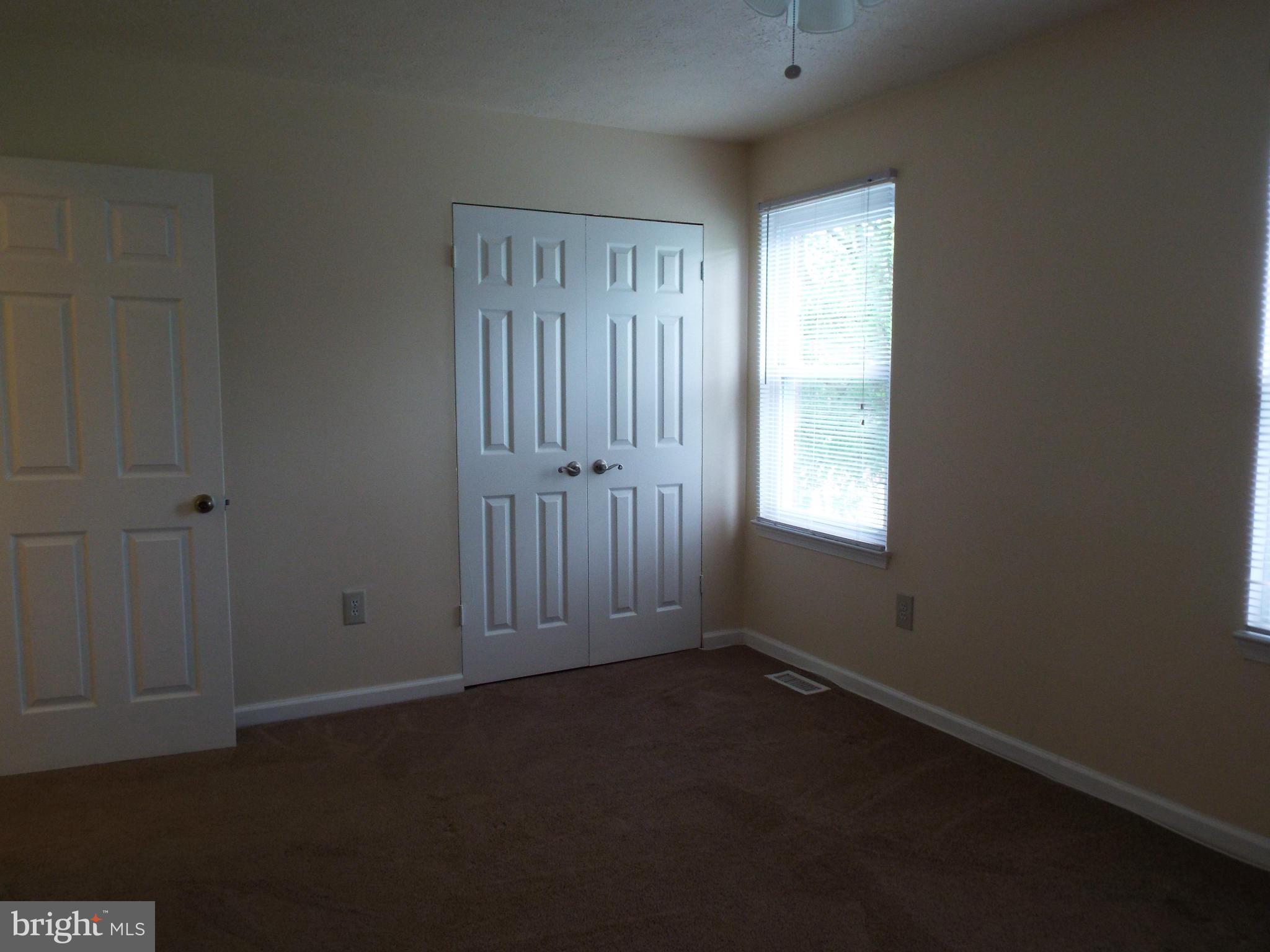 ASPEN PARK - Residential Lease