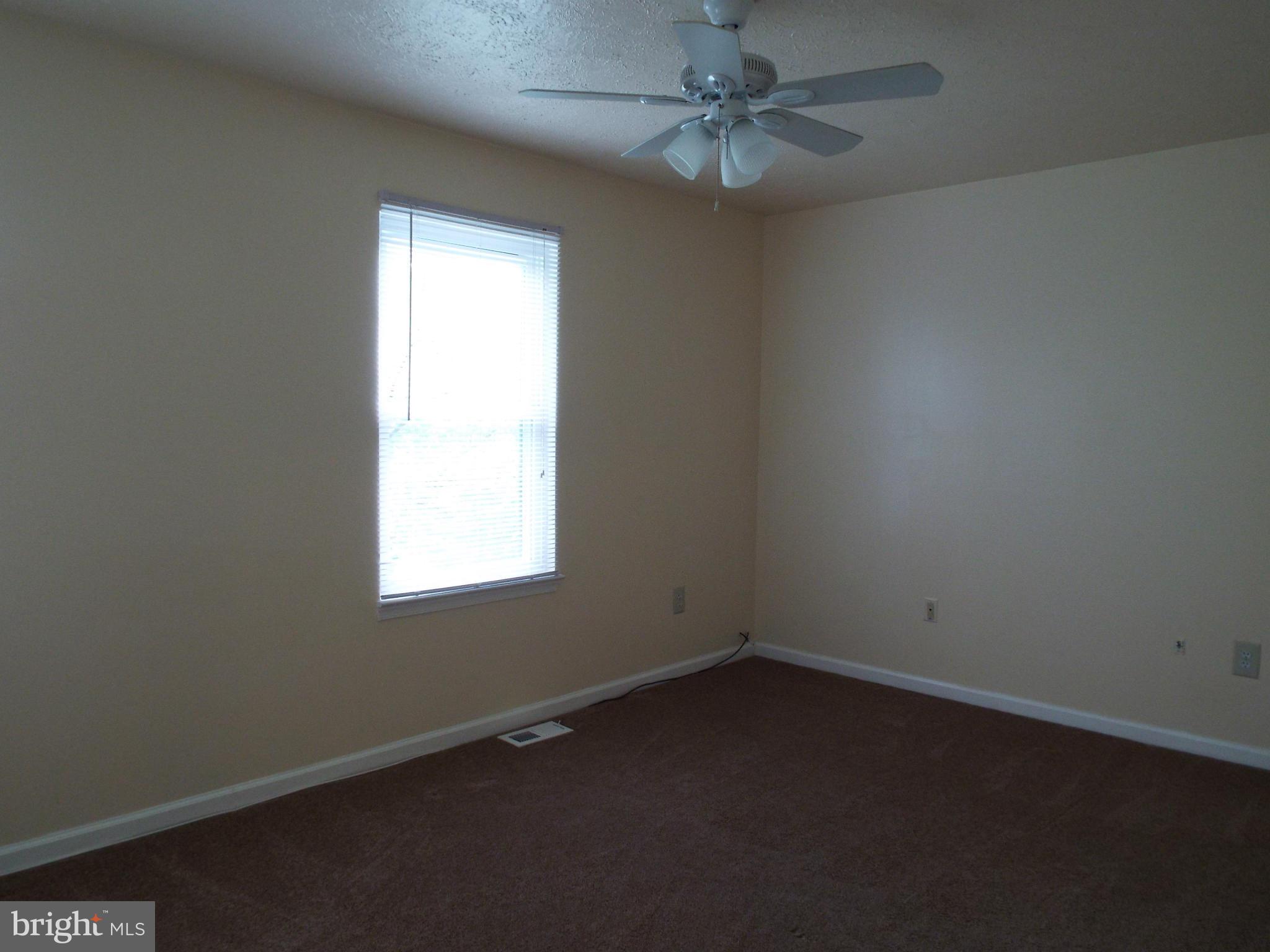 ASPEN PARK - Residential Lease