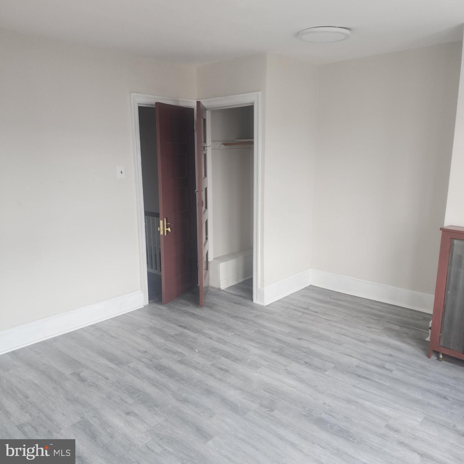 HOLMESBURG - Residential