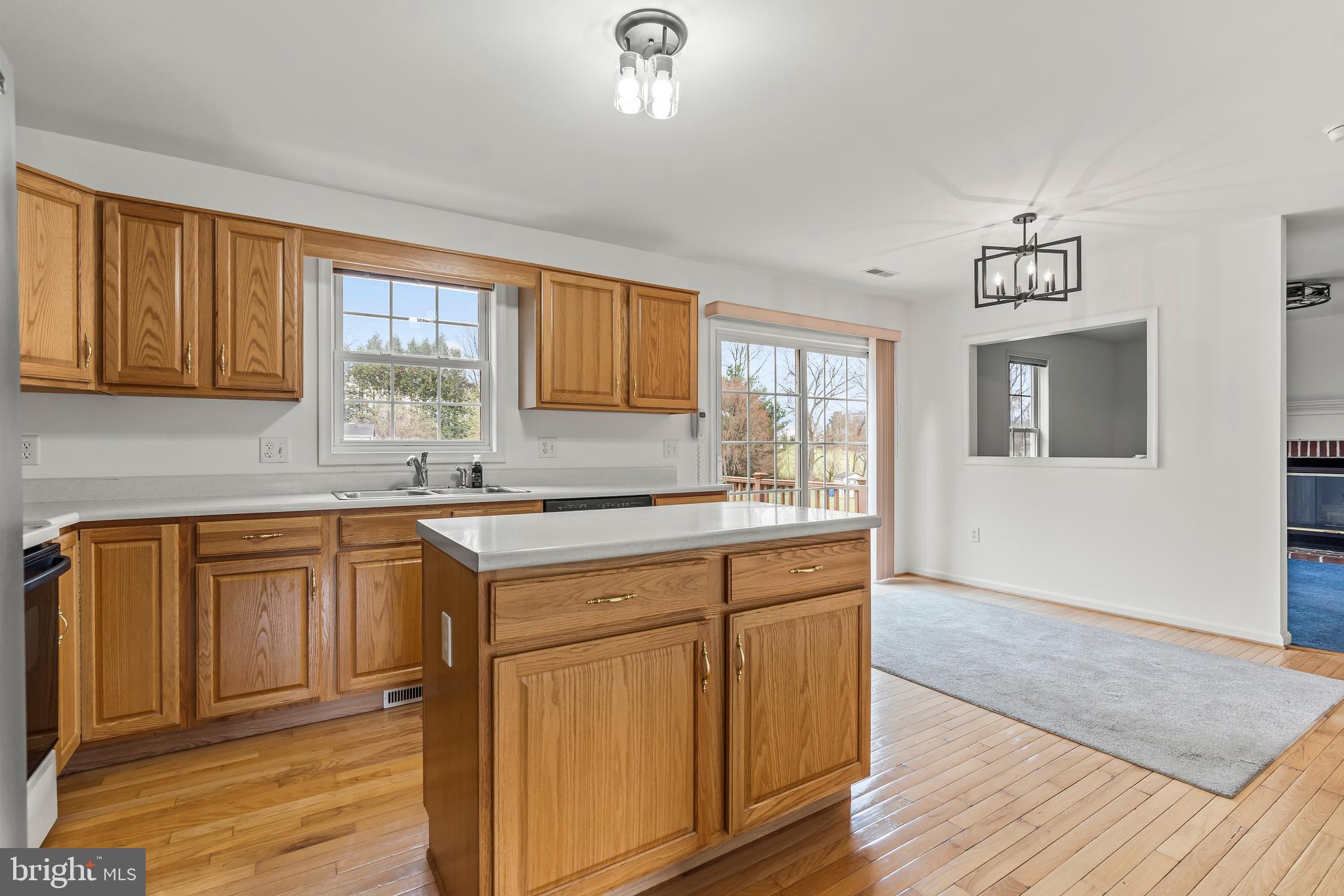 BATTLEFIELD KNOLLS - Residential