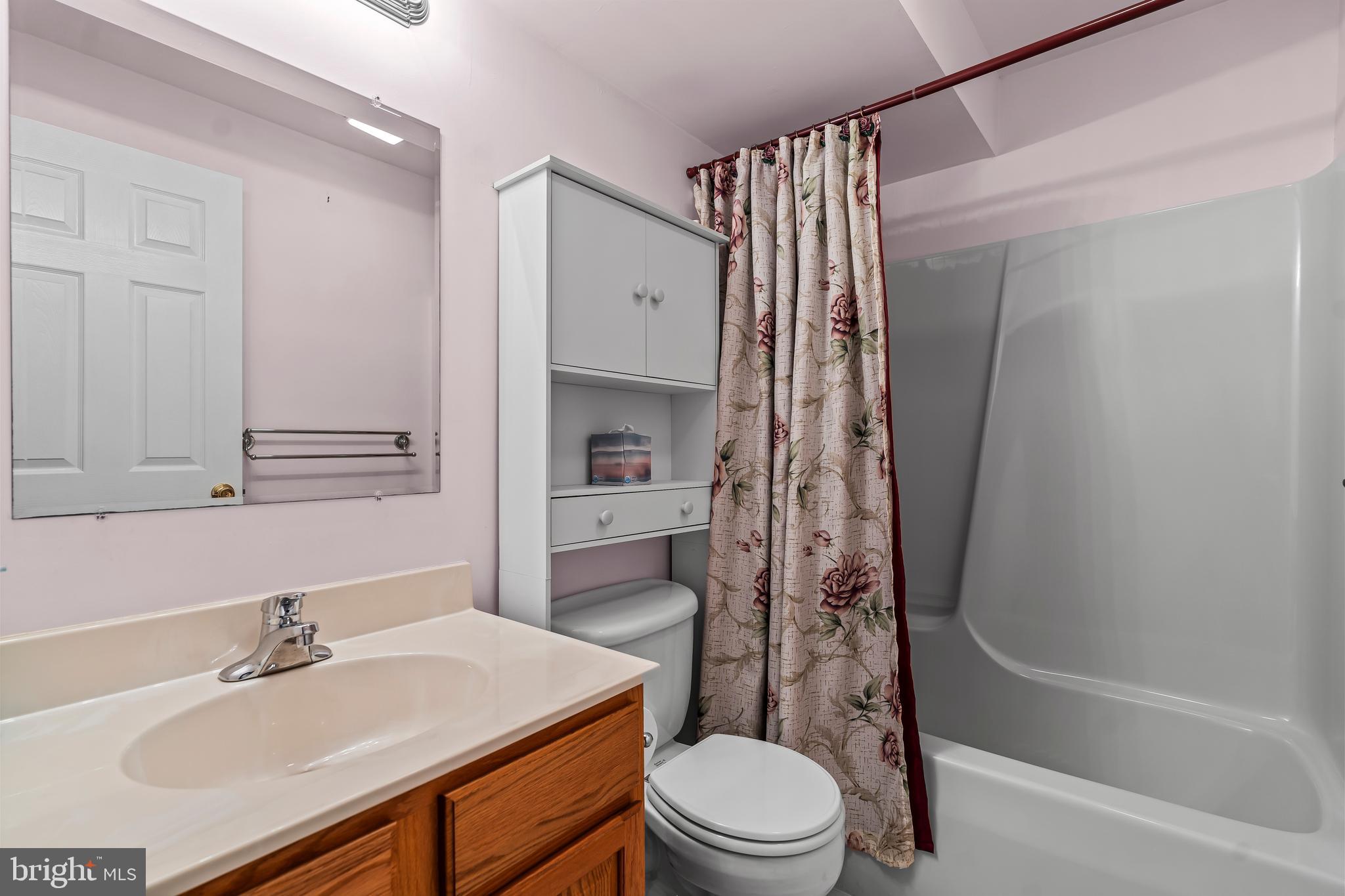 BATTLEFIELD KNOLLS - Residential