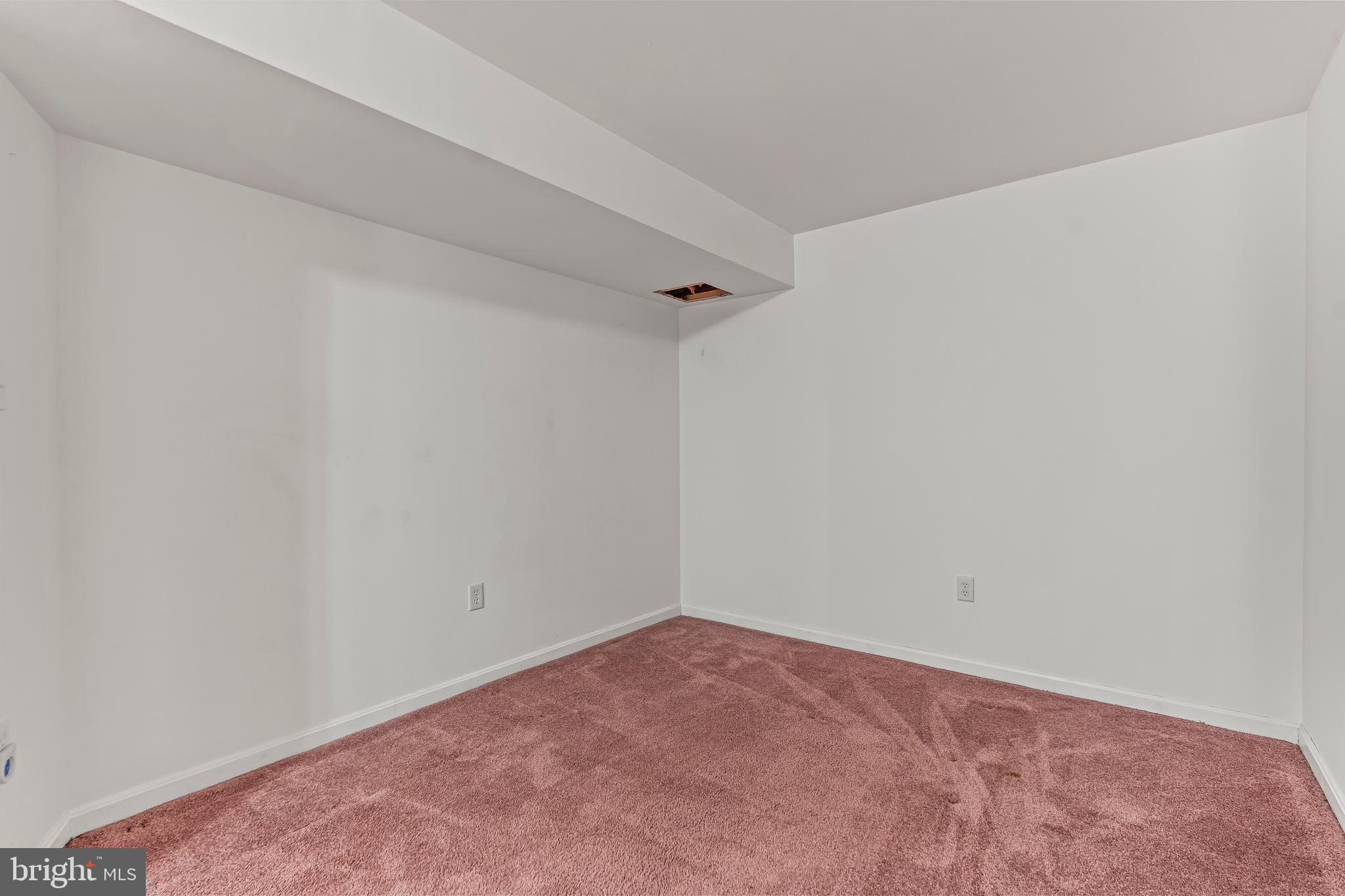 BATTLEFIELD KNOLLS - Residential