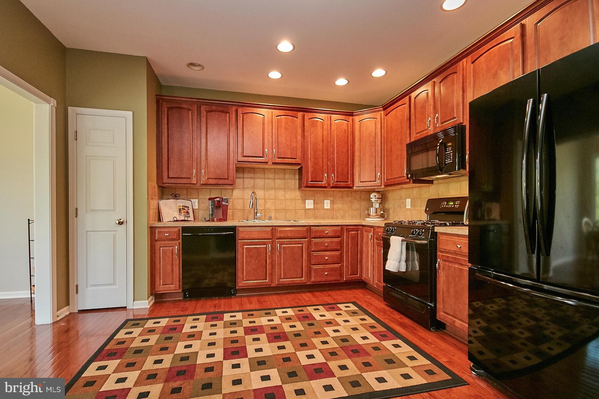 DOMINION VALLEY COUNTRY CLUB - Residential