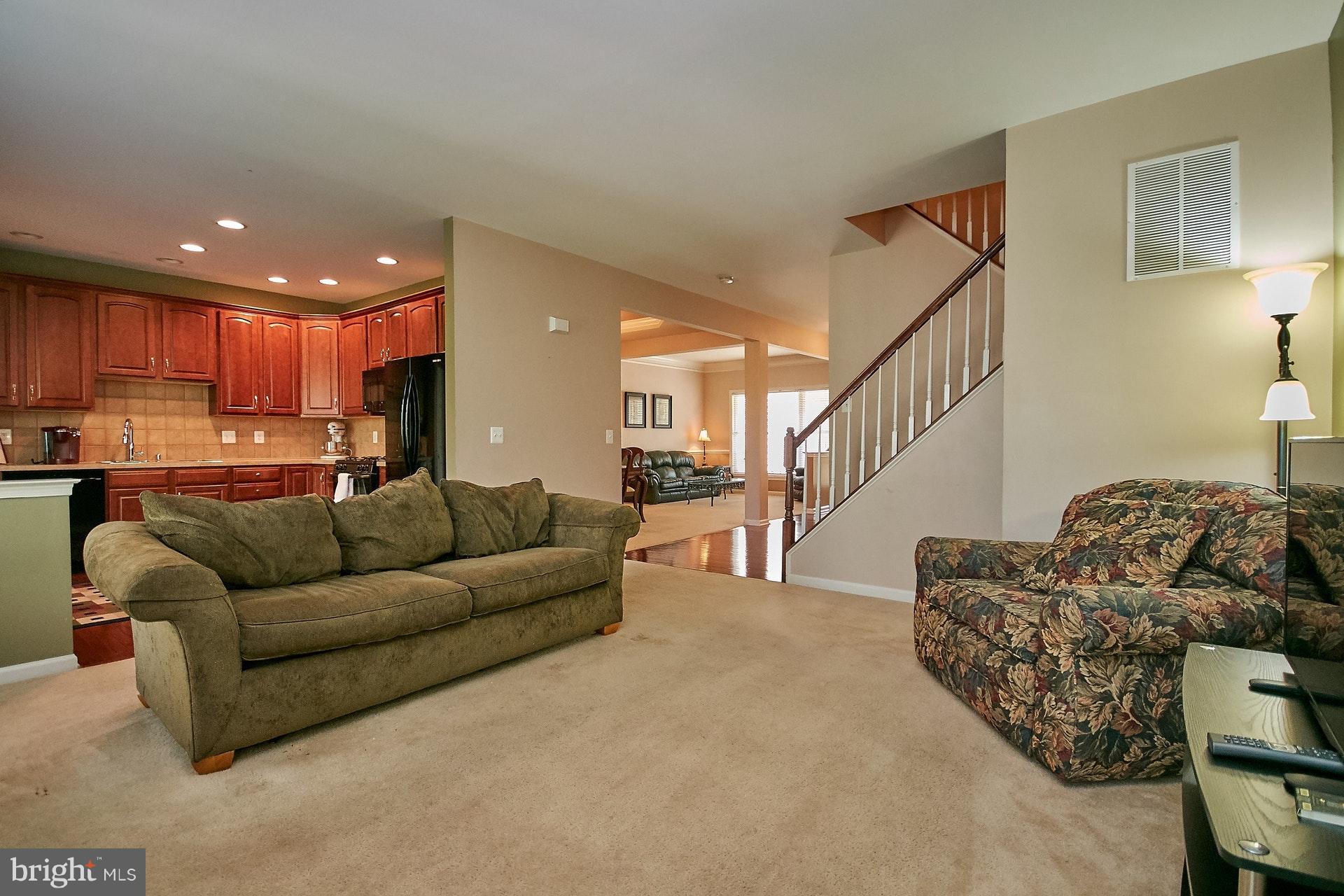 DOMINION VALLEY COUNTRY CLUB - Residential