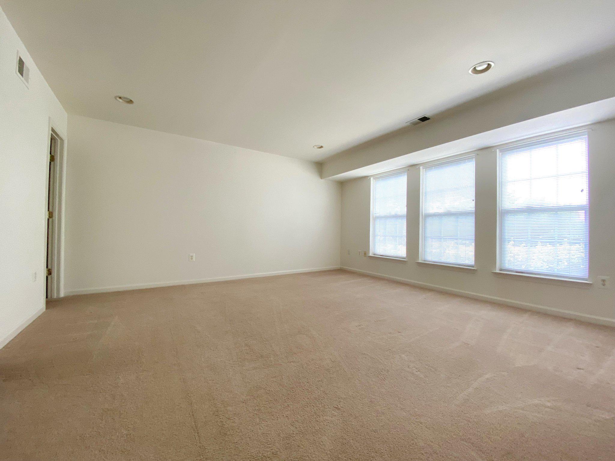 Picture for the property VAFB2010402, 4 beds, 4 baths