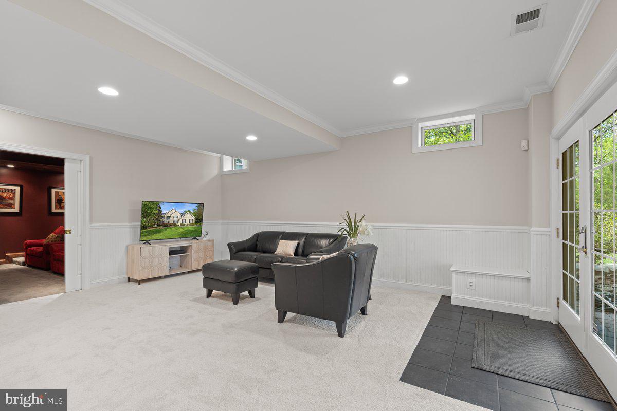 BELMONT COUNTRY CLUB - Residential