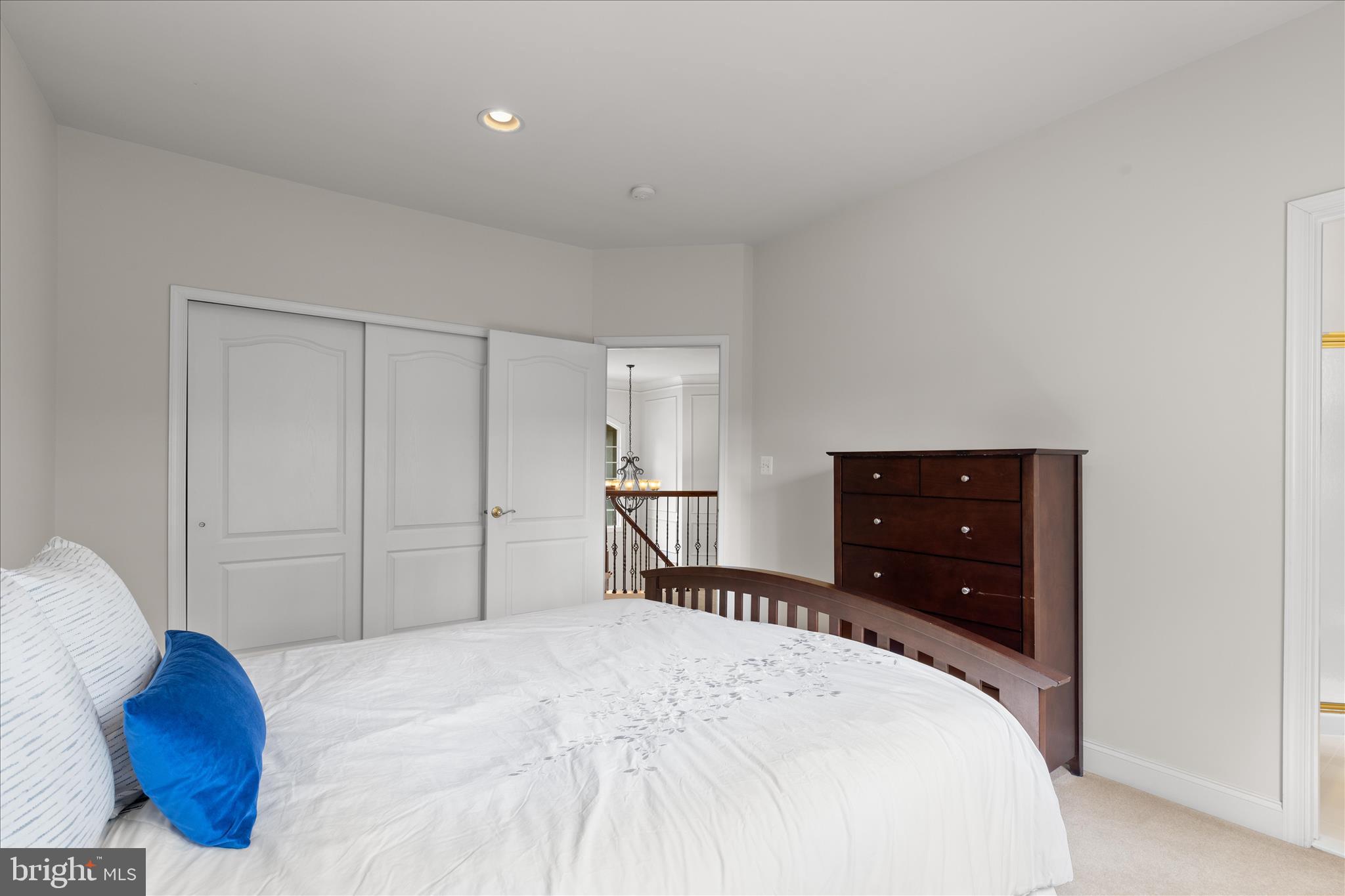BELMONT COUNTRY CLUB - Residential