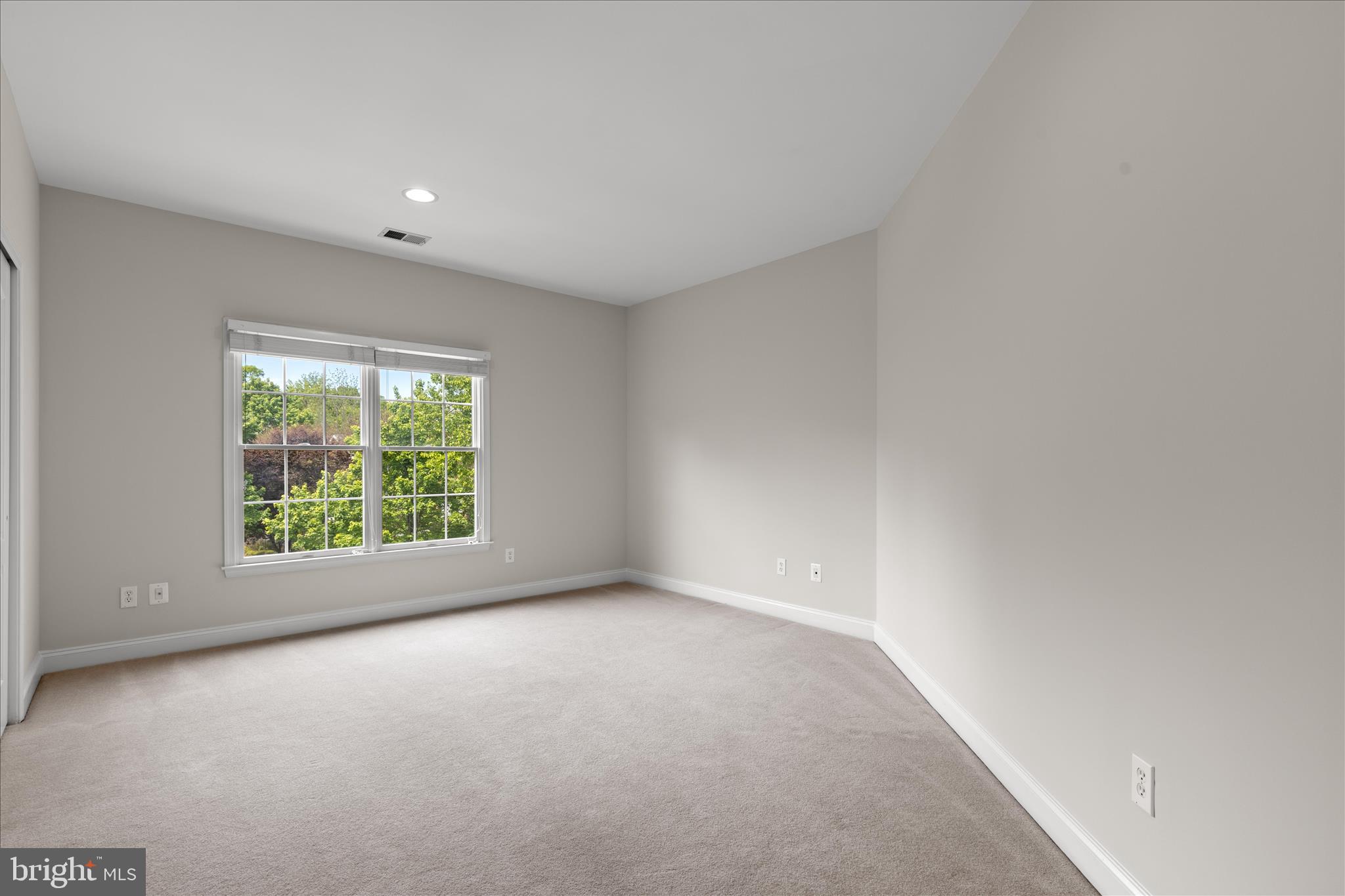 BELMONT COUNTRY CLUB - Residential