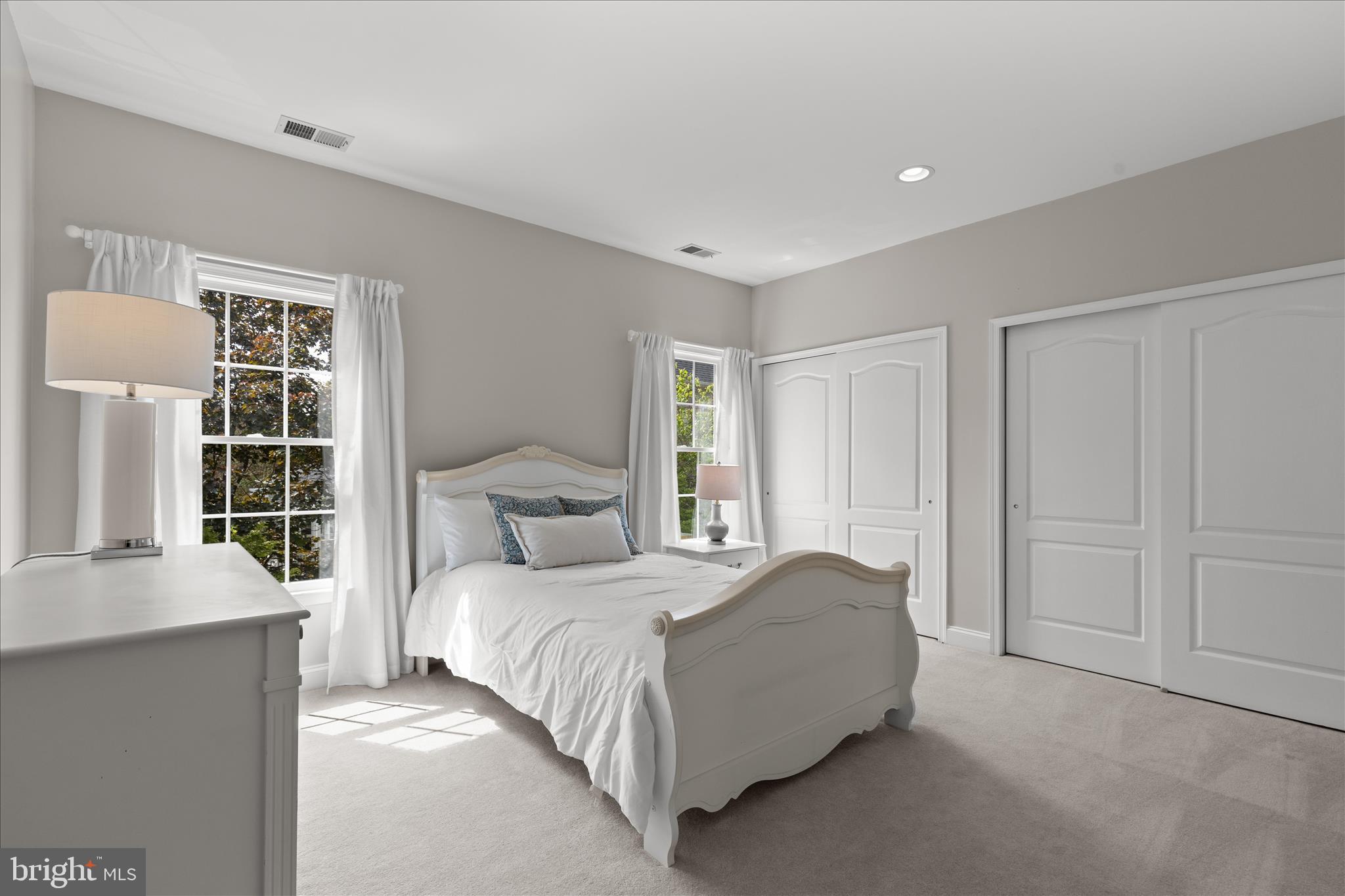 BELMONT COUNTRY CLUB - Residential
