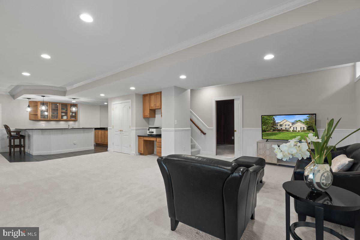 BELMONT COUNTRY CLUB - Residential