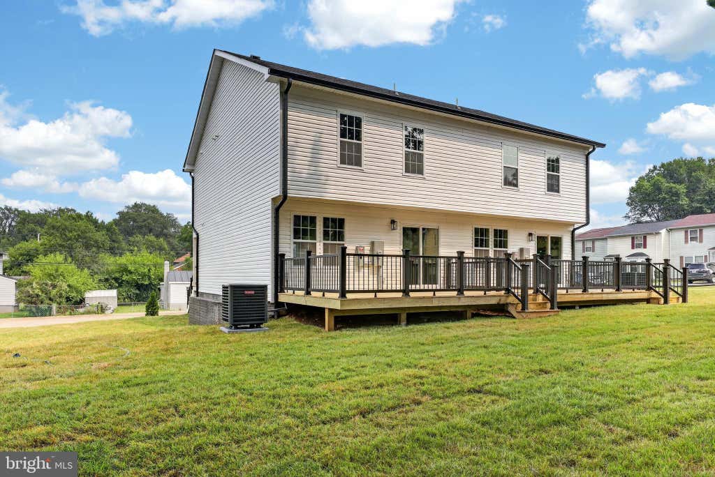 Photo of 227 Mosby Lane, FRONT ROYAL, VA 22630 (MLS # VAWR2014092)