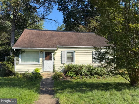 MLS: VAFX2346088