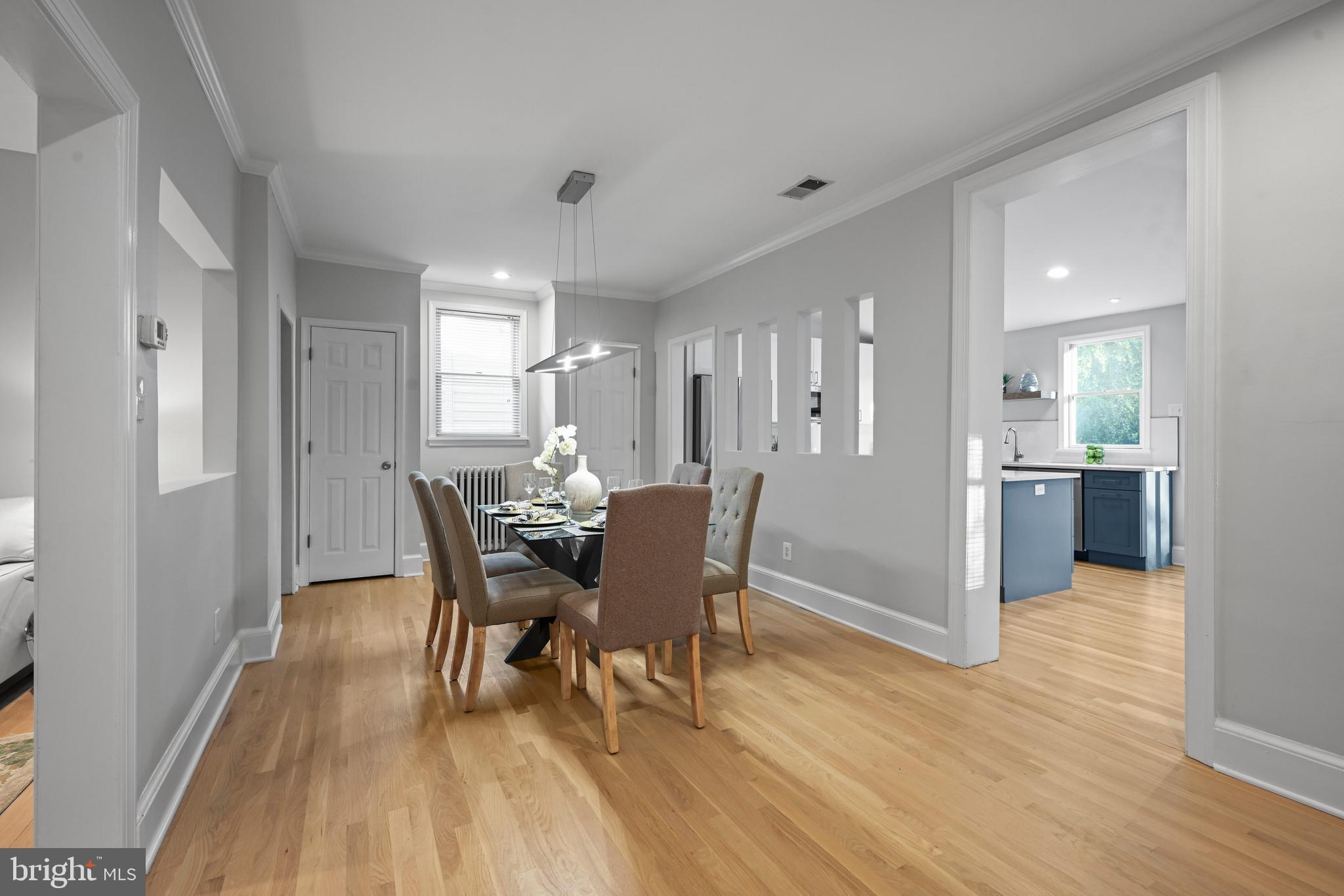 CHEVY CHASE - Residential