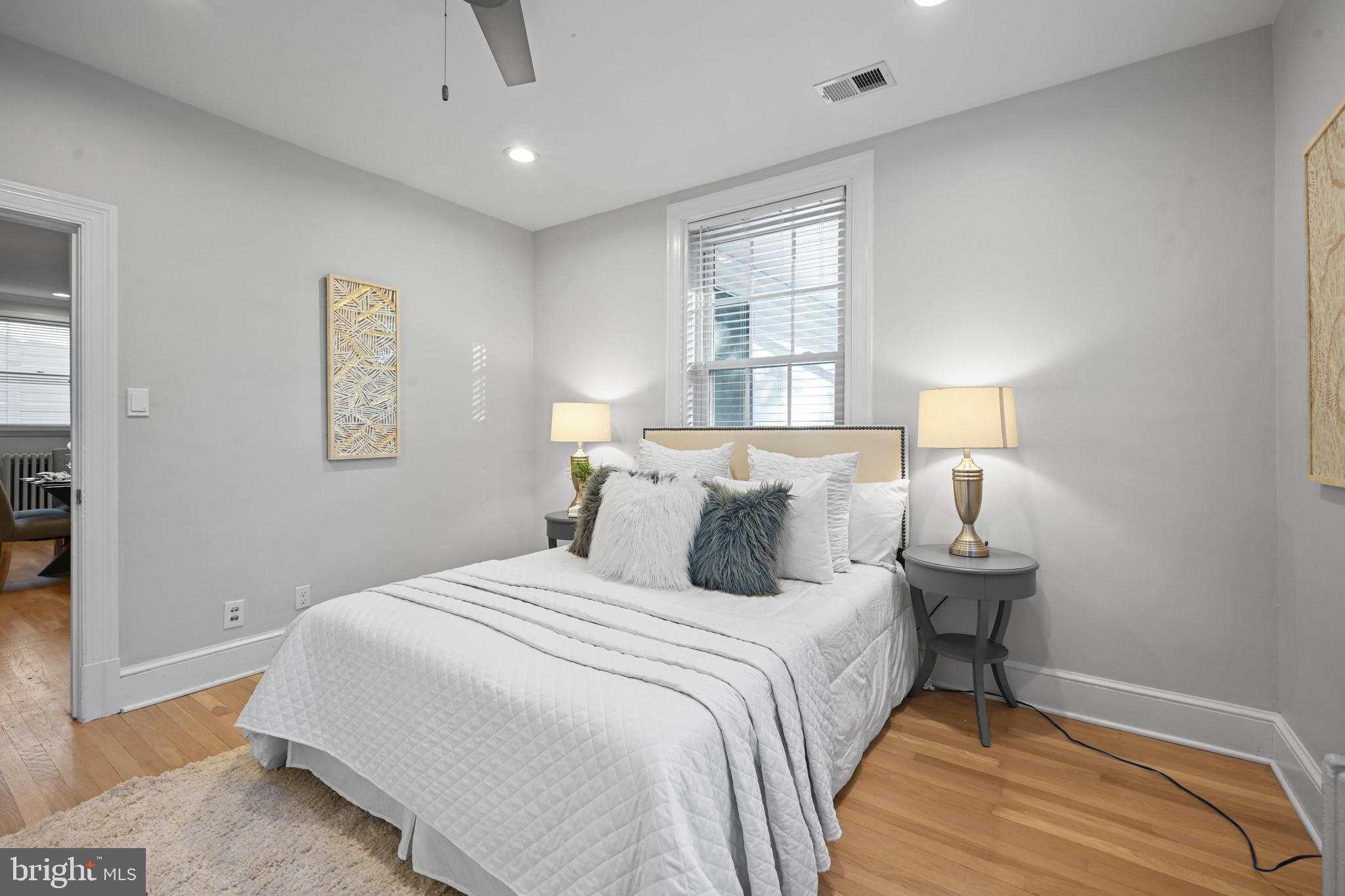 CHEVY CHASE - Residential