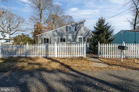 Homes For Sale - 23 W Drumbed Road<br/> VILLAS, NJ 08251