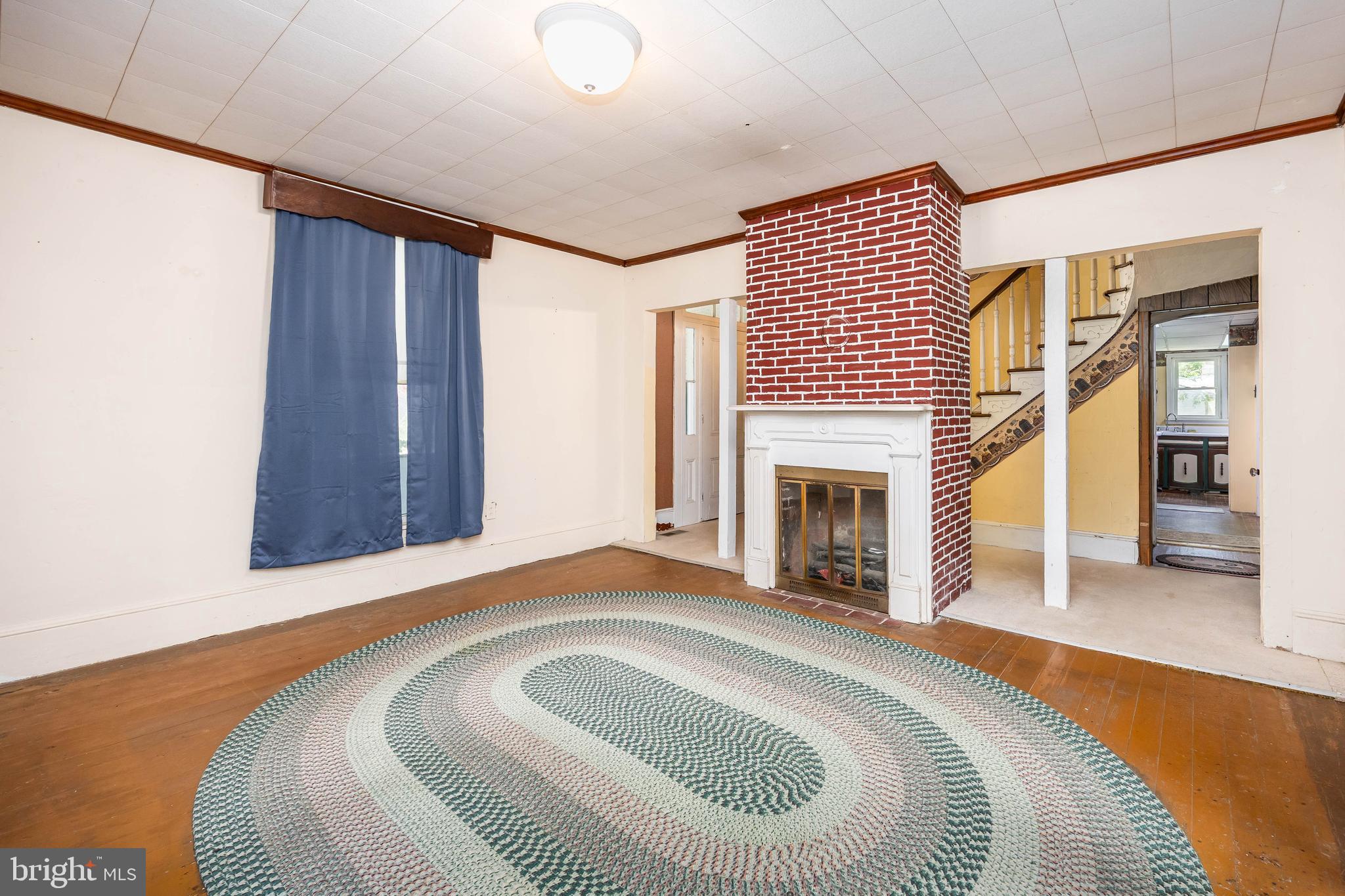 27606 FAIRMOUNT ROAD