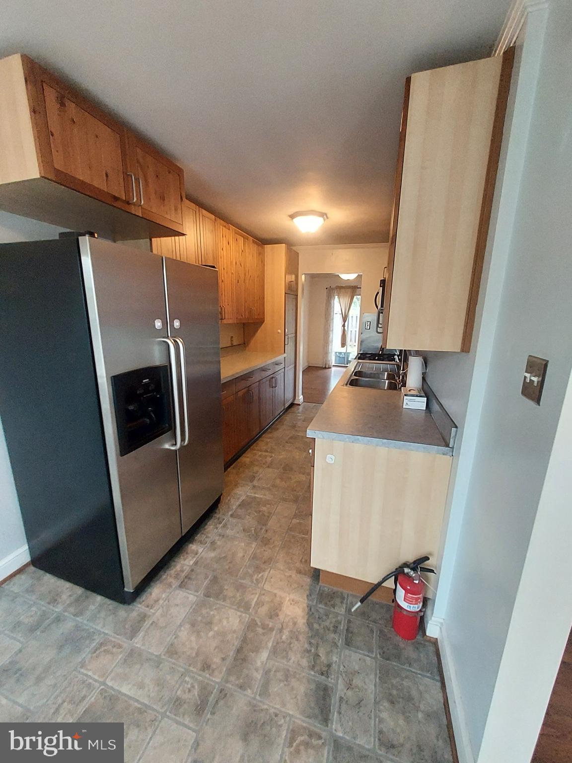 DIAMOND FARMS - Residential Lease