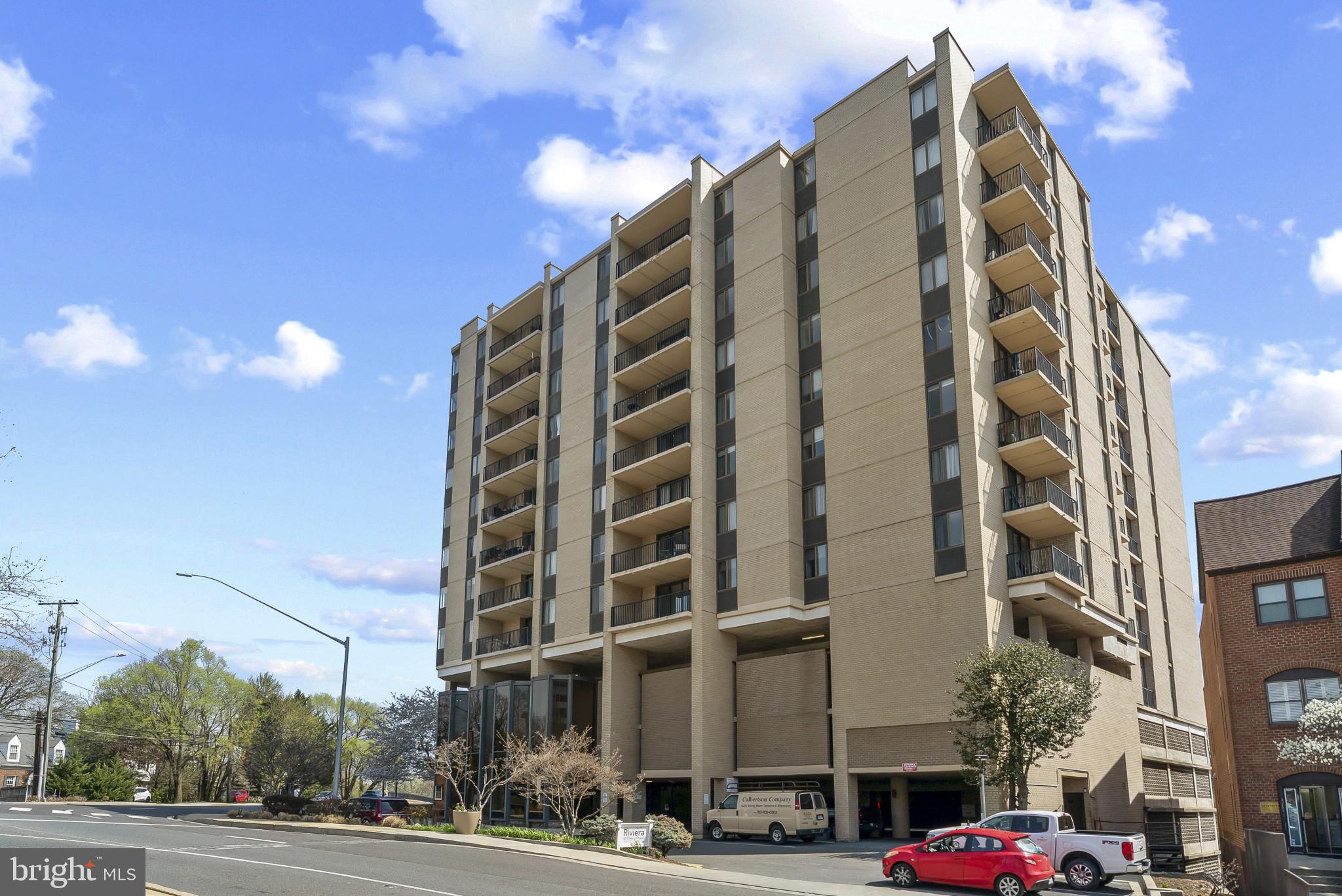 4242 E WEST HIGHWAY 506