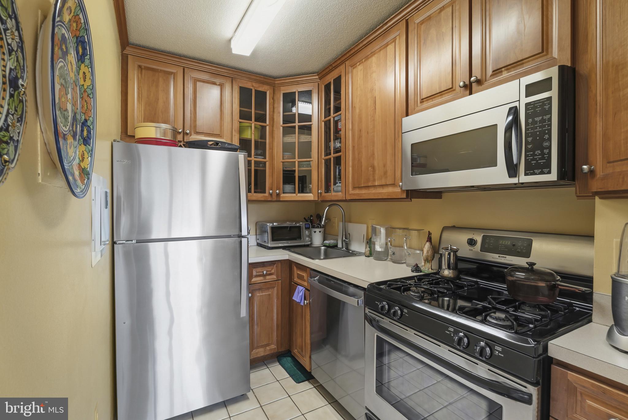 RIVERIA OF CHEVY CHASE - Residential