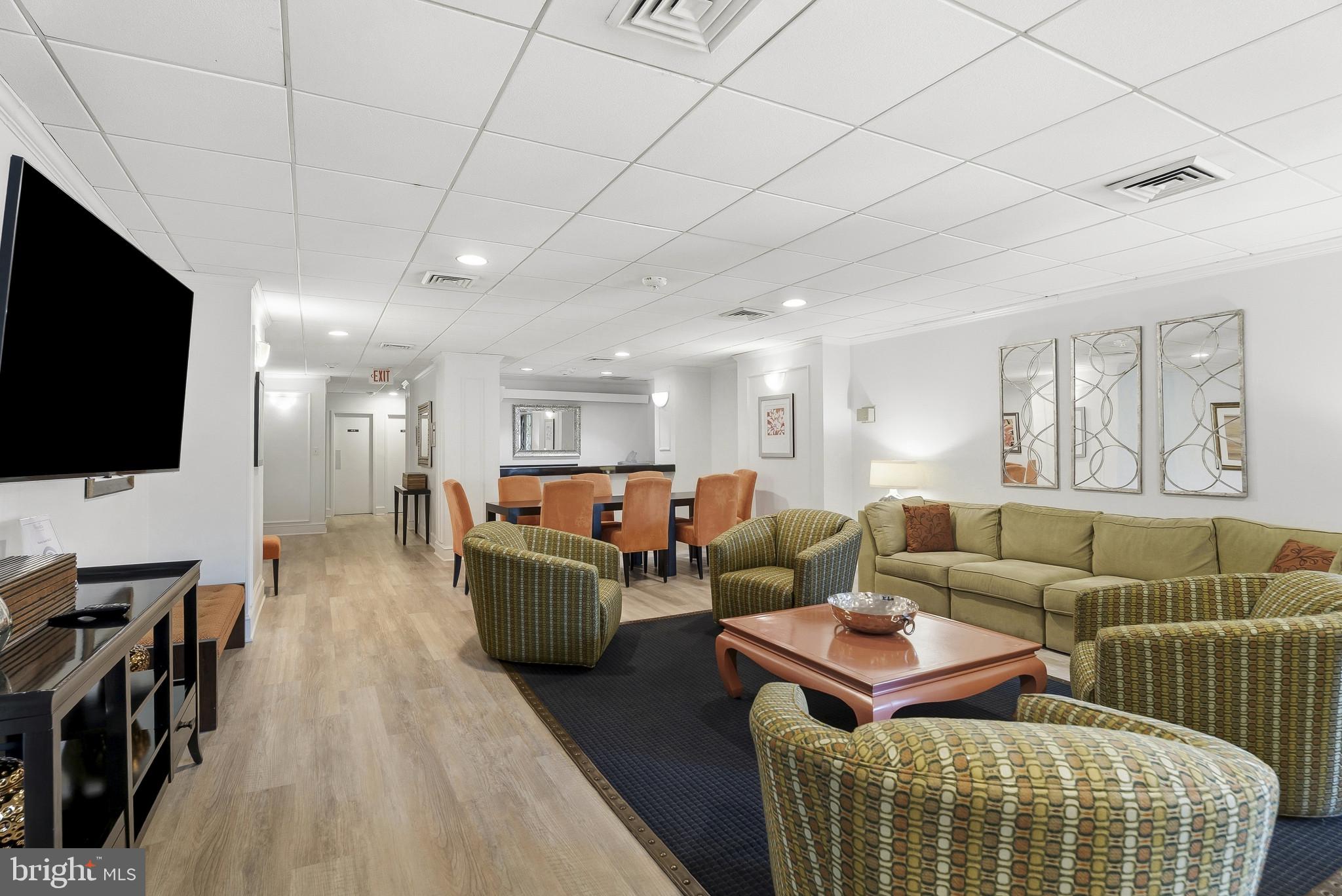 RIVERIA OF CHEVY CHASE - Residential