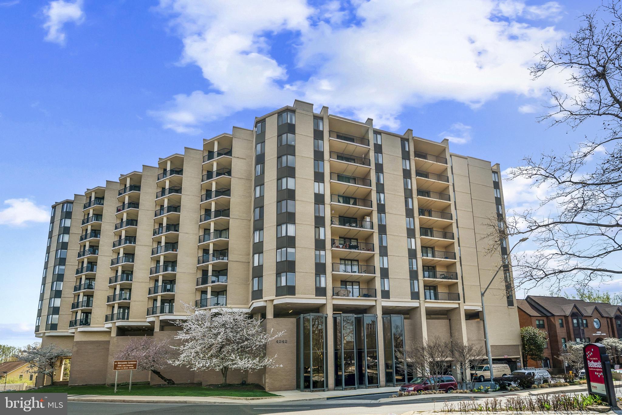 4242 E WEST HIGHWAY 506