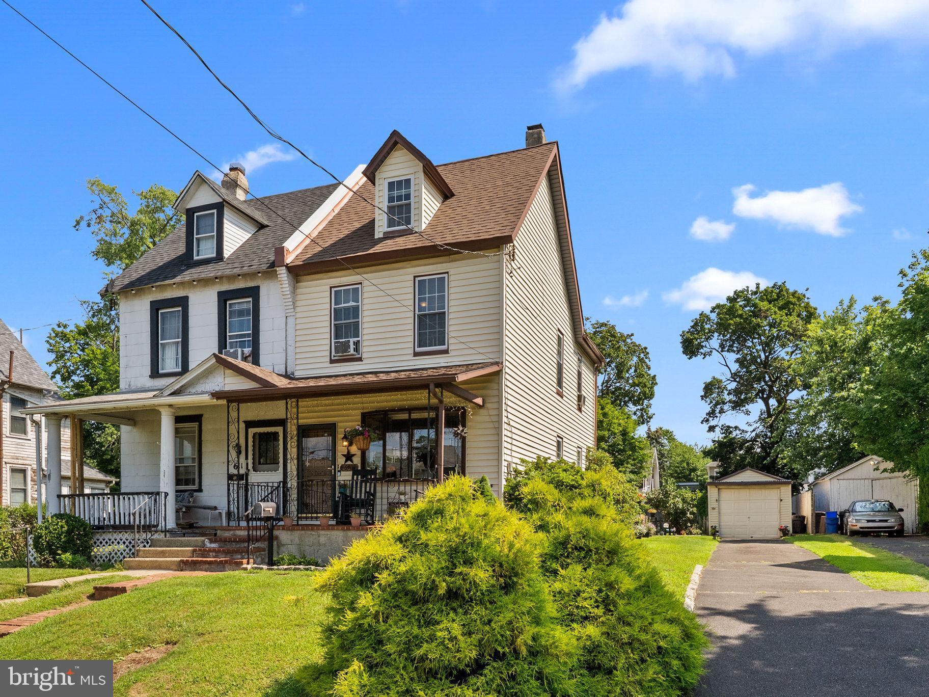 SOMERTON - Residential