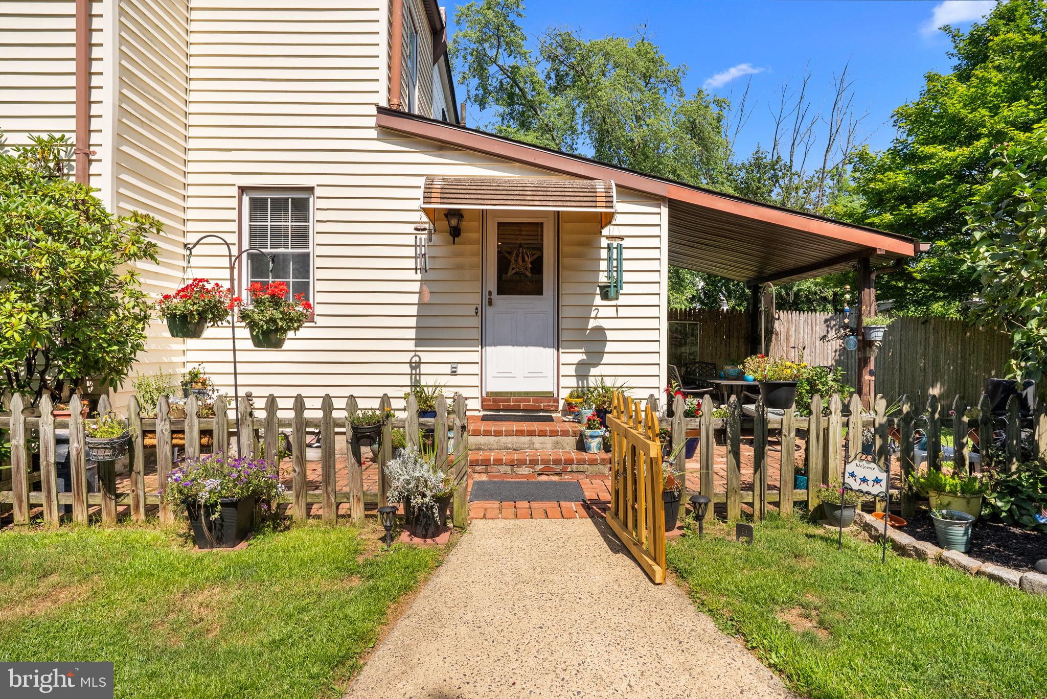 SOMERTON - Residential