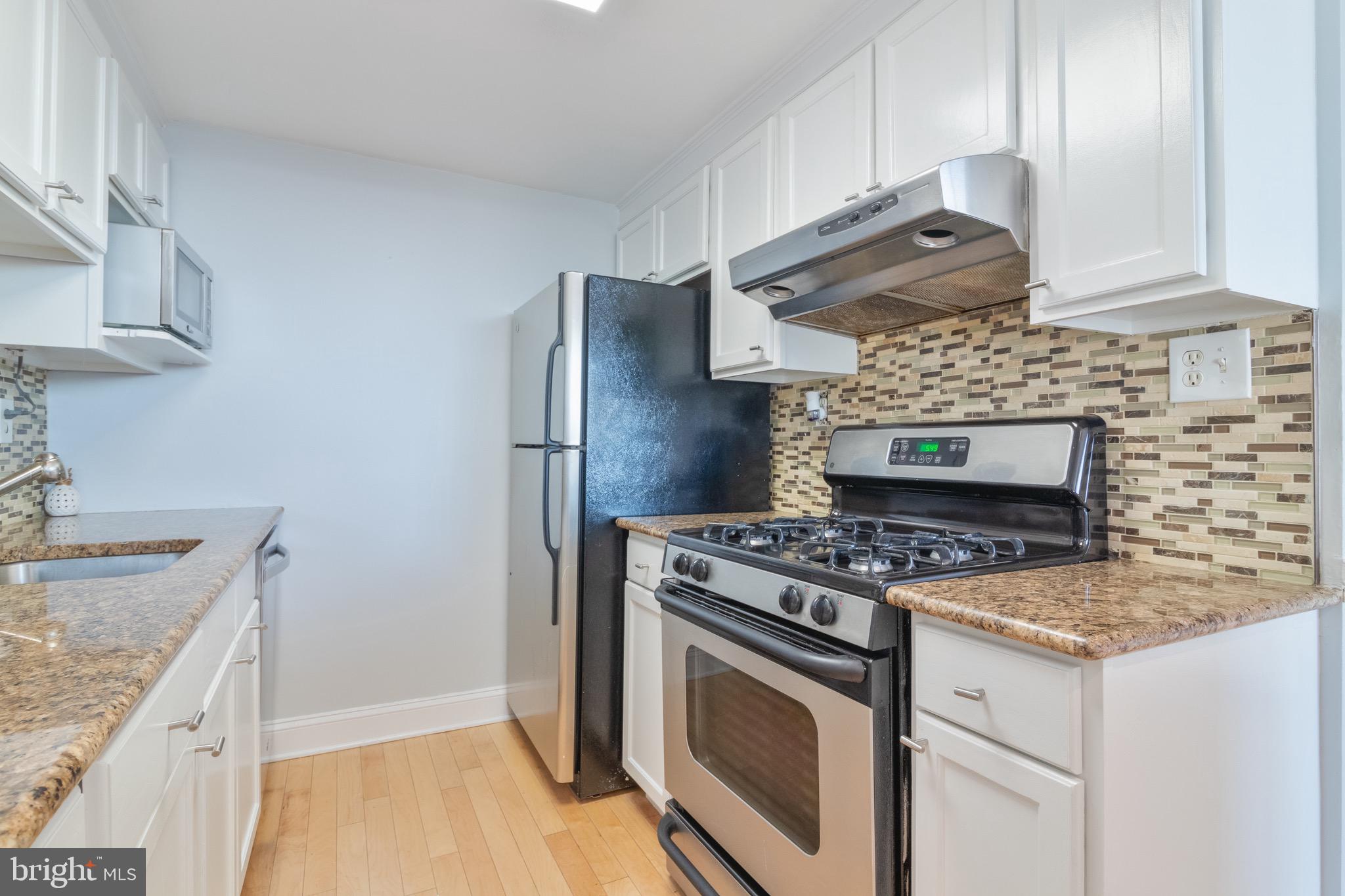 FORTY SIX HUNDRED - Residential