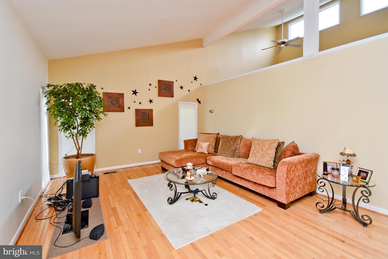 CLEMENS CROSSING - Residential