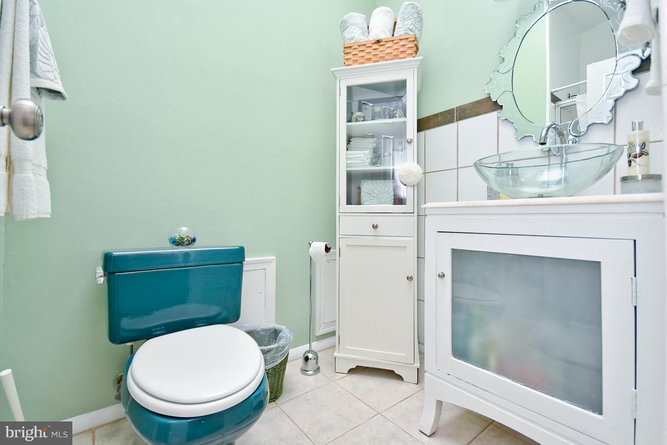 CLEMENS CROSSING - Residential