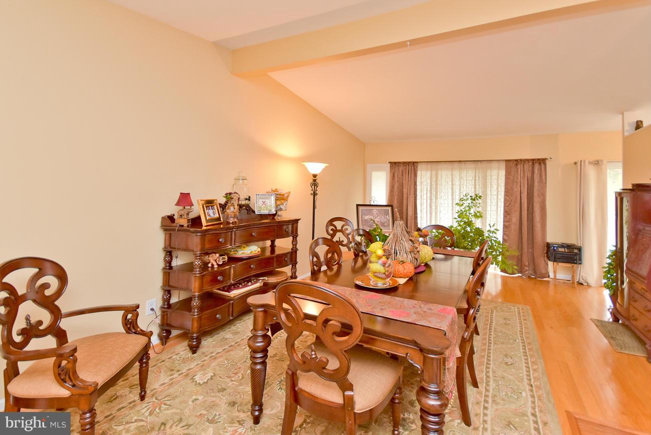 CLEMENS CROSSING - Residential