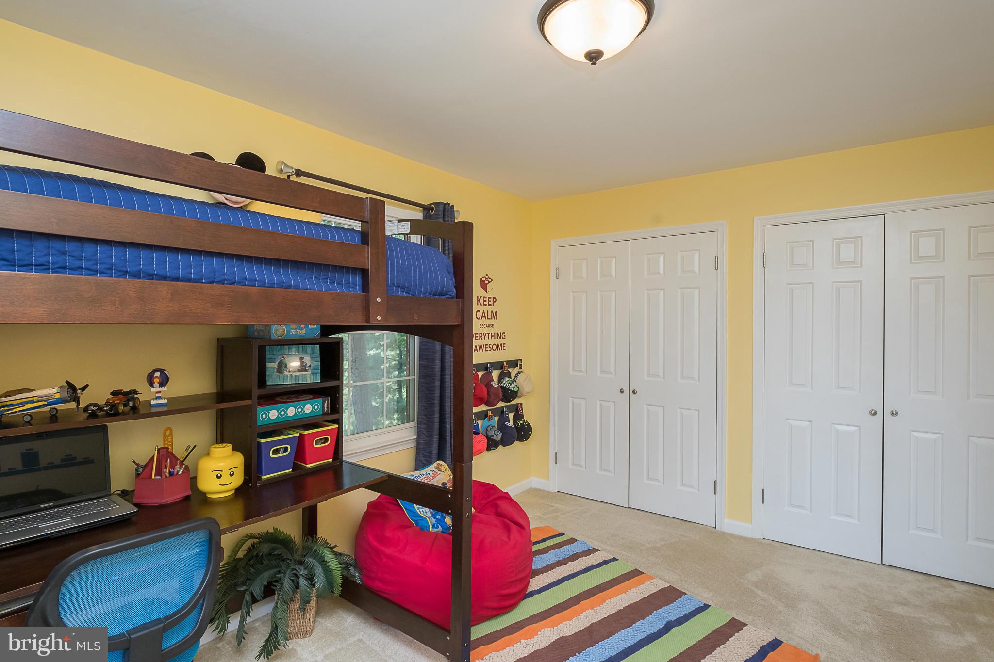 BAY HILLS - Residential