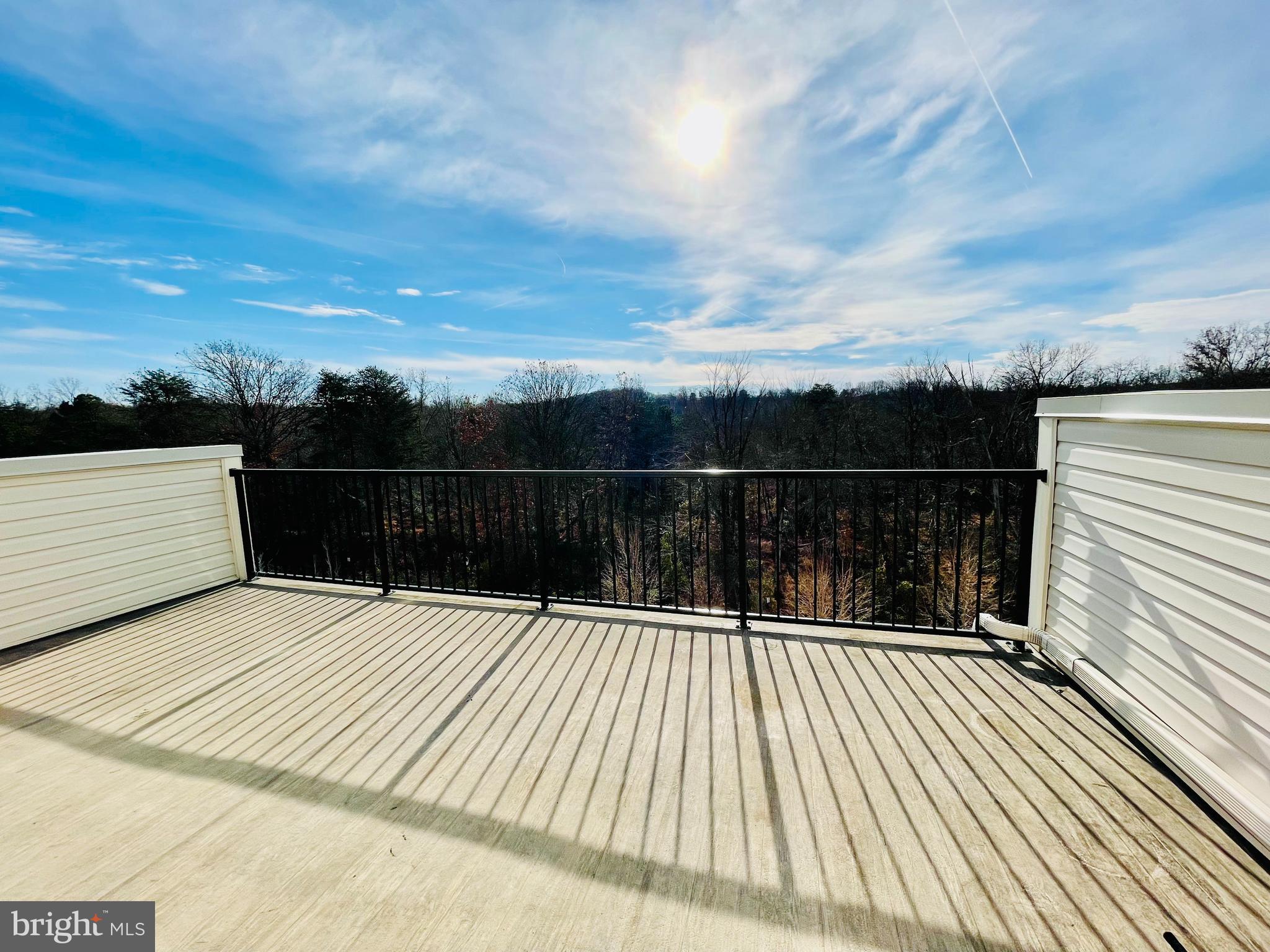 OXFORD SQUARE - Residential Lease