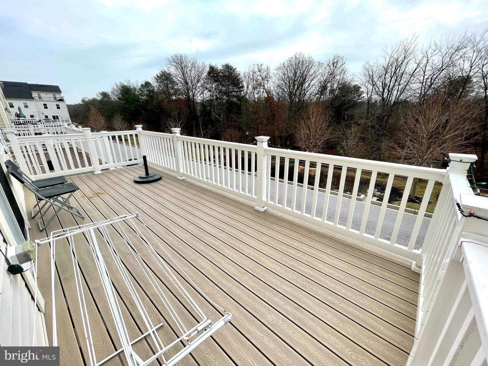 OXFORD SQUARE - Residential Lease