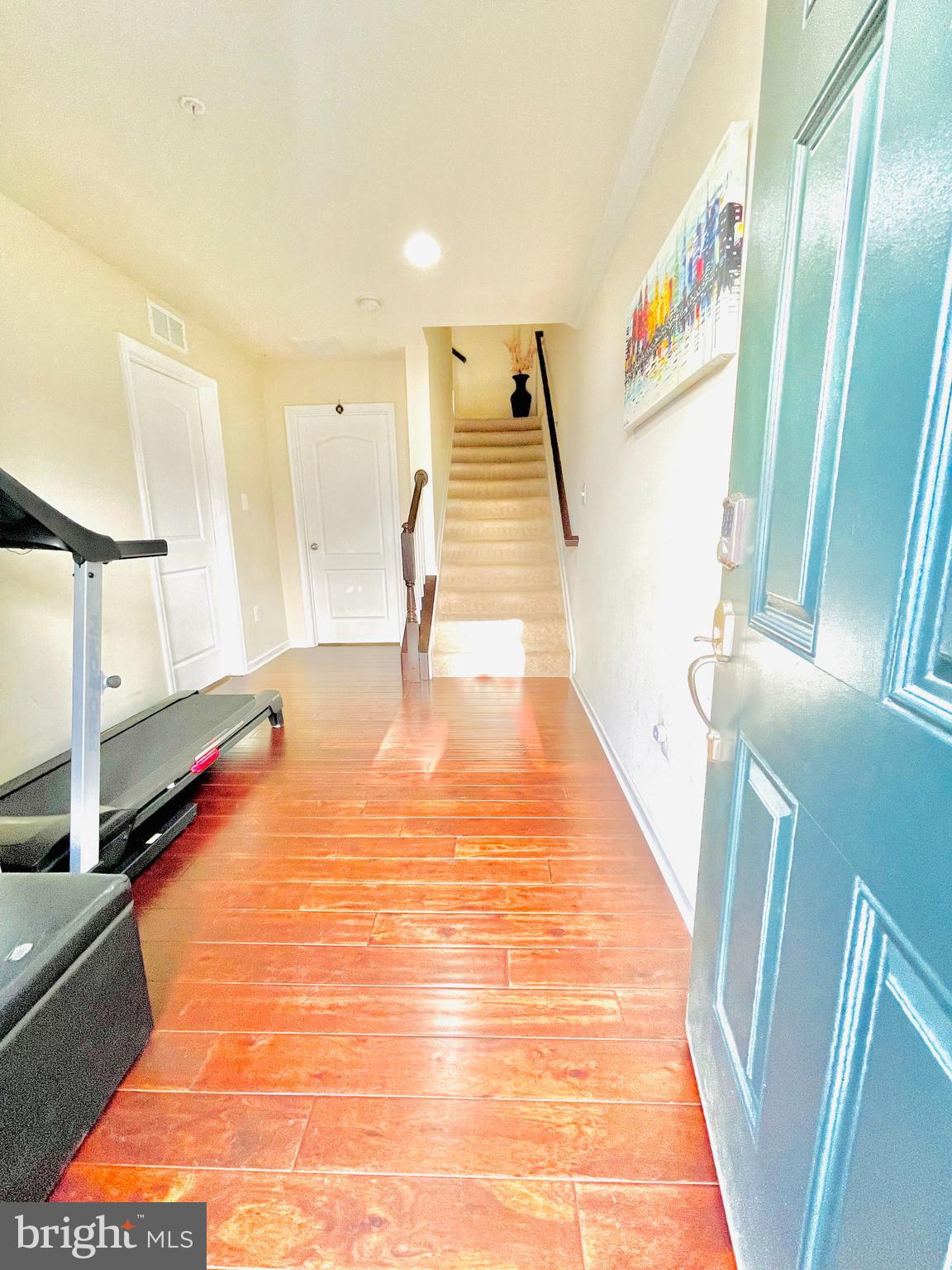 OXFORD SQUARE - Residential Lease