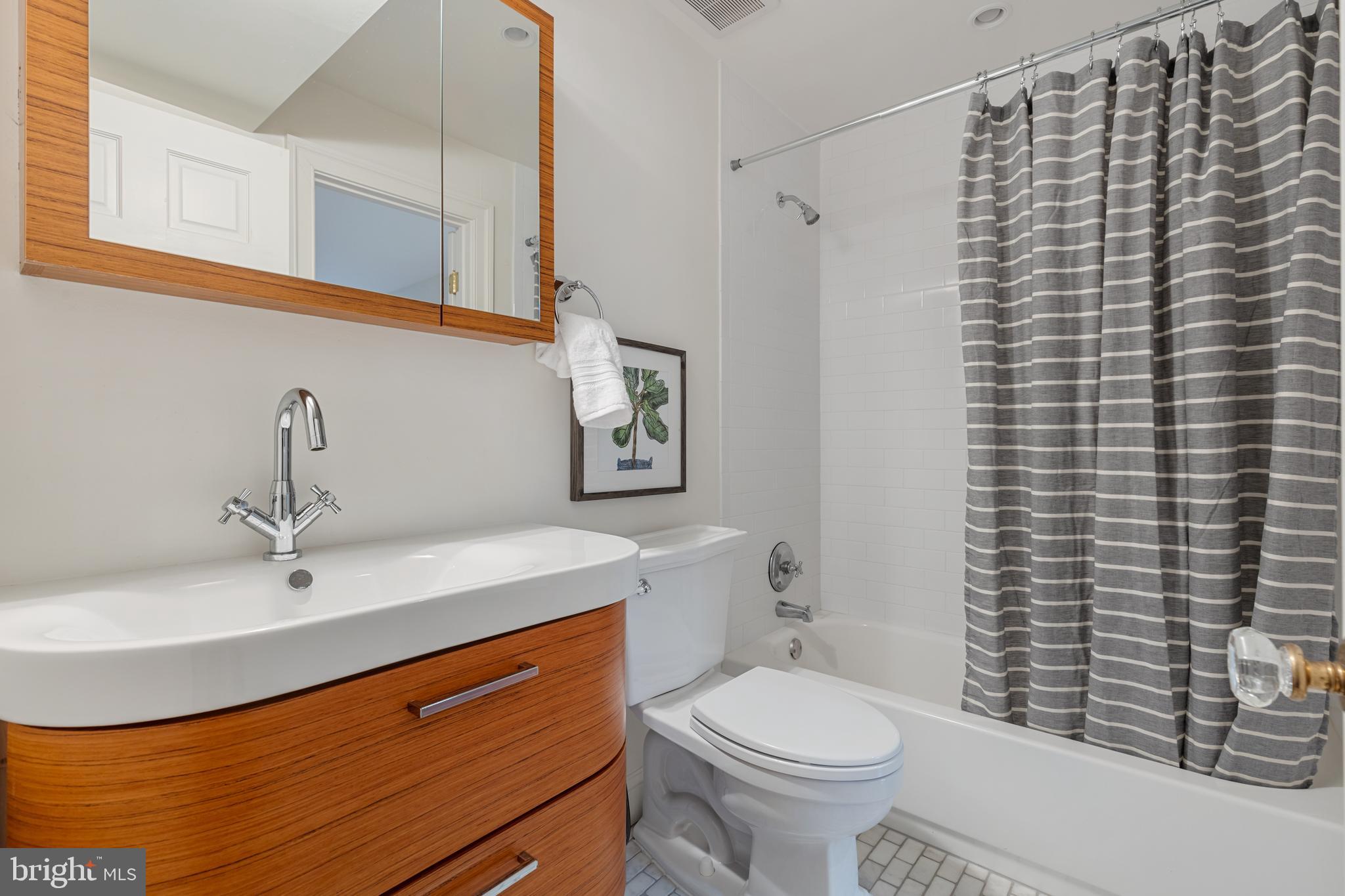 ANCHORAGE - Residential