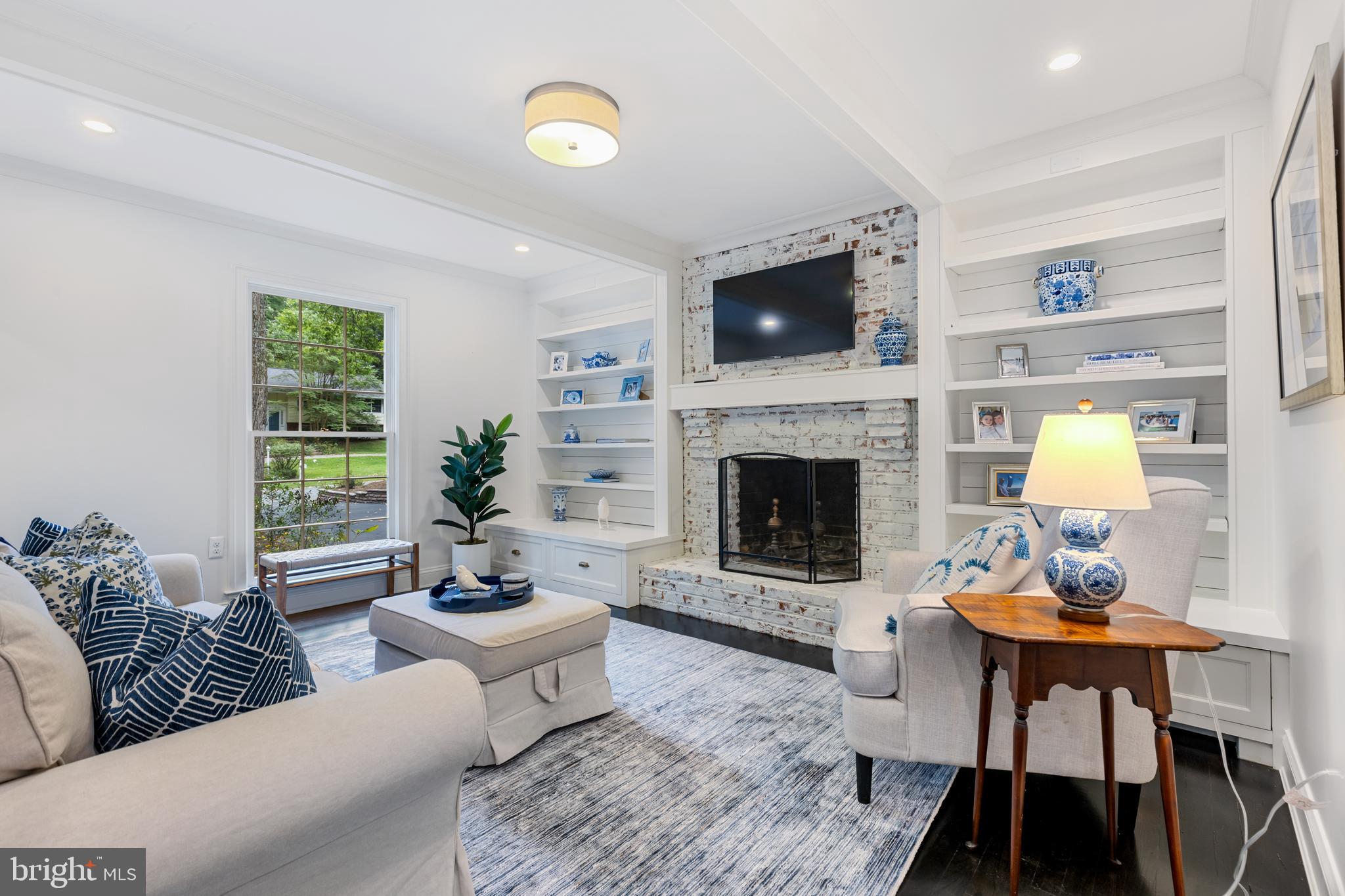 ANCHORAGE - Residential