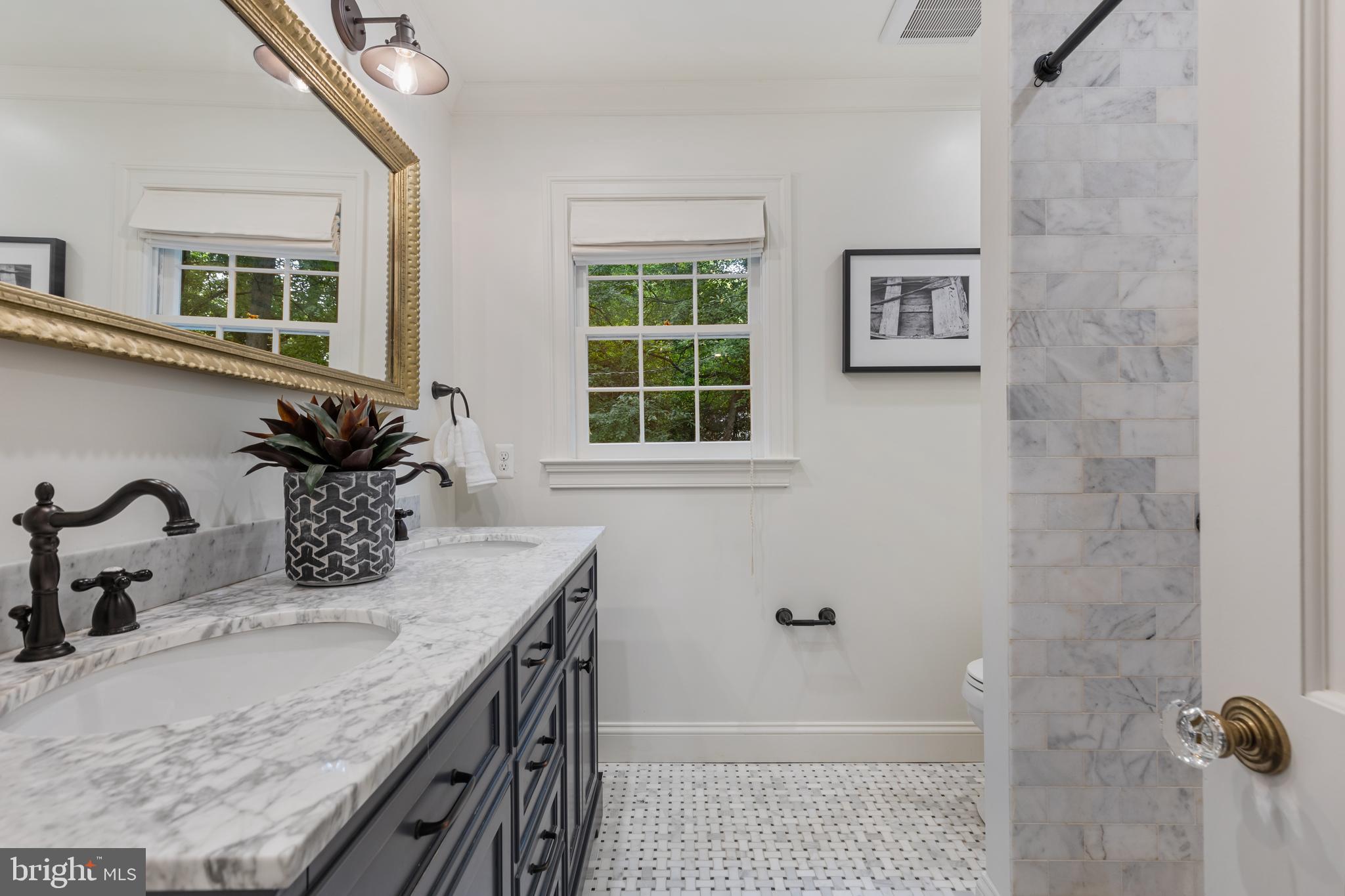 ANCHORAGE - Residential