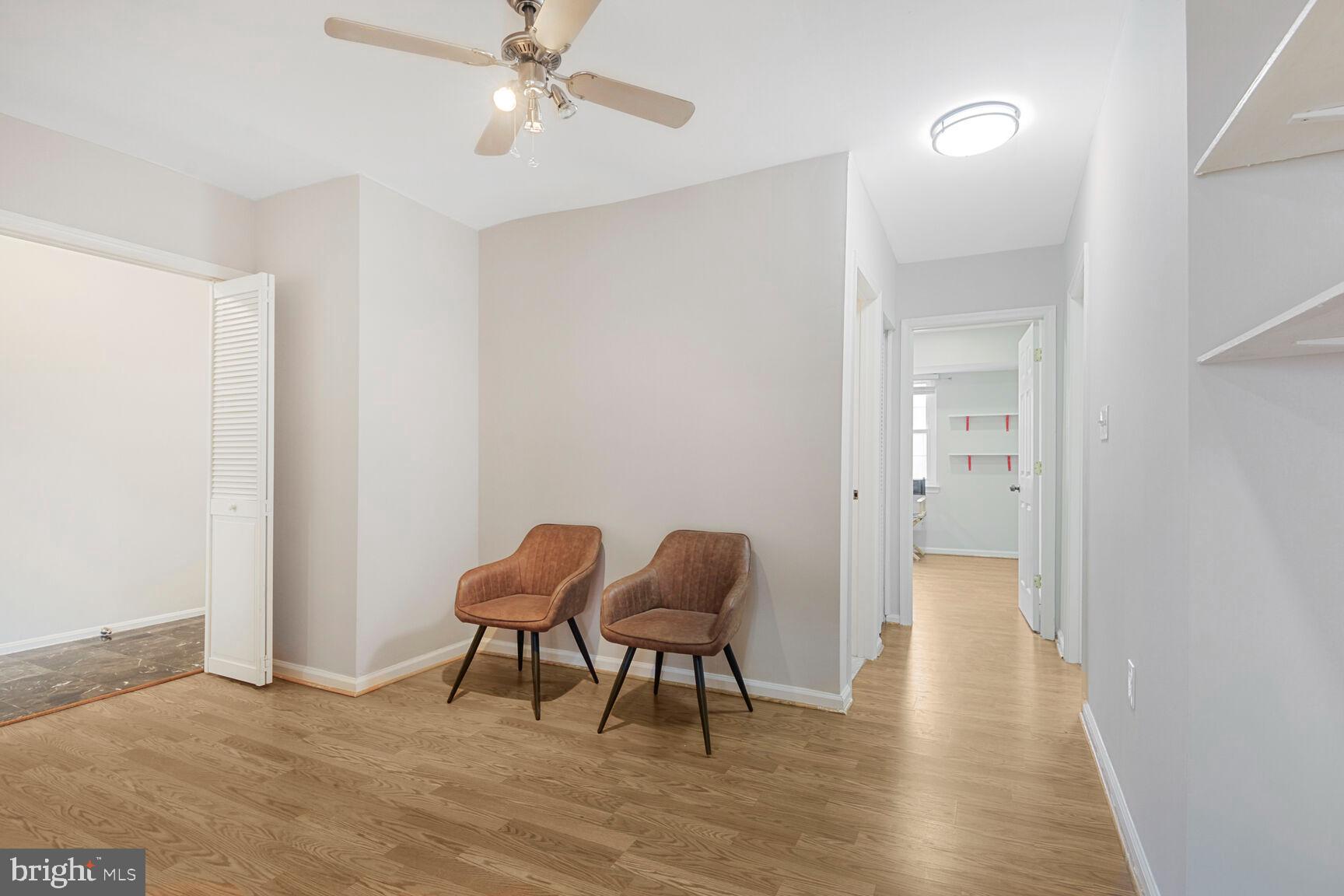 PLYMOUTH GARDENS - Residential Lease