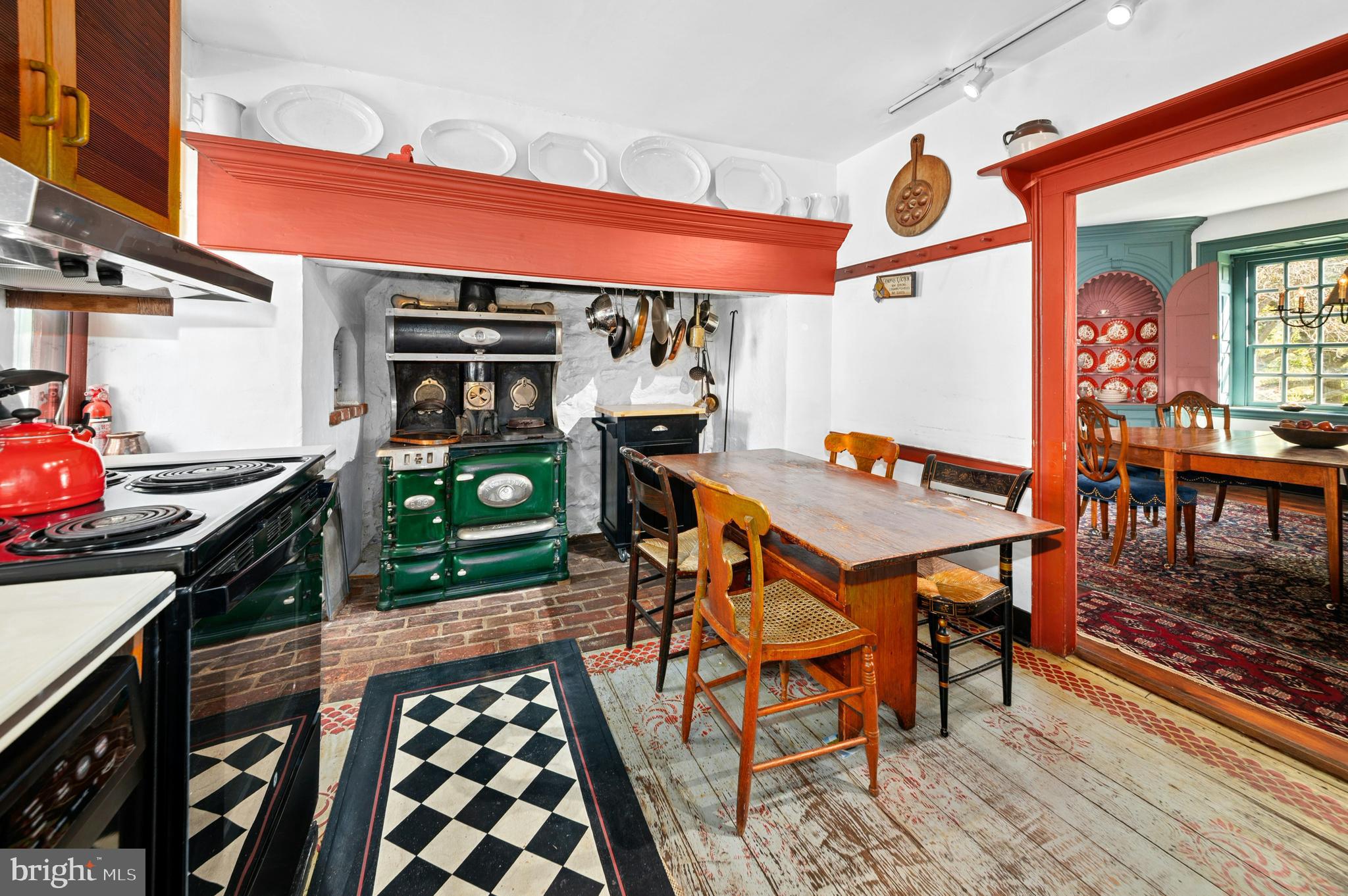 OLD ORCHARD - Residential