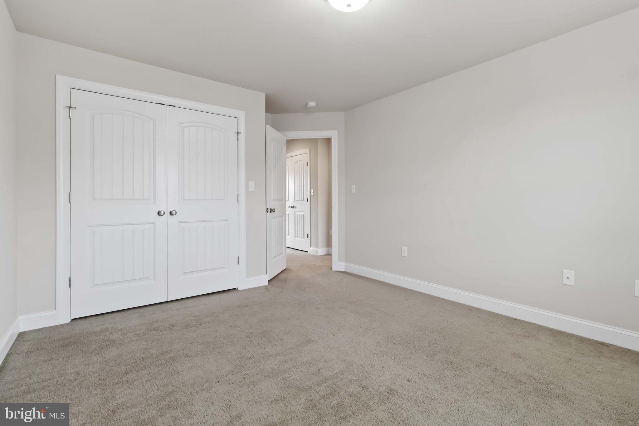 SPRING ROCK - Residential Lease