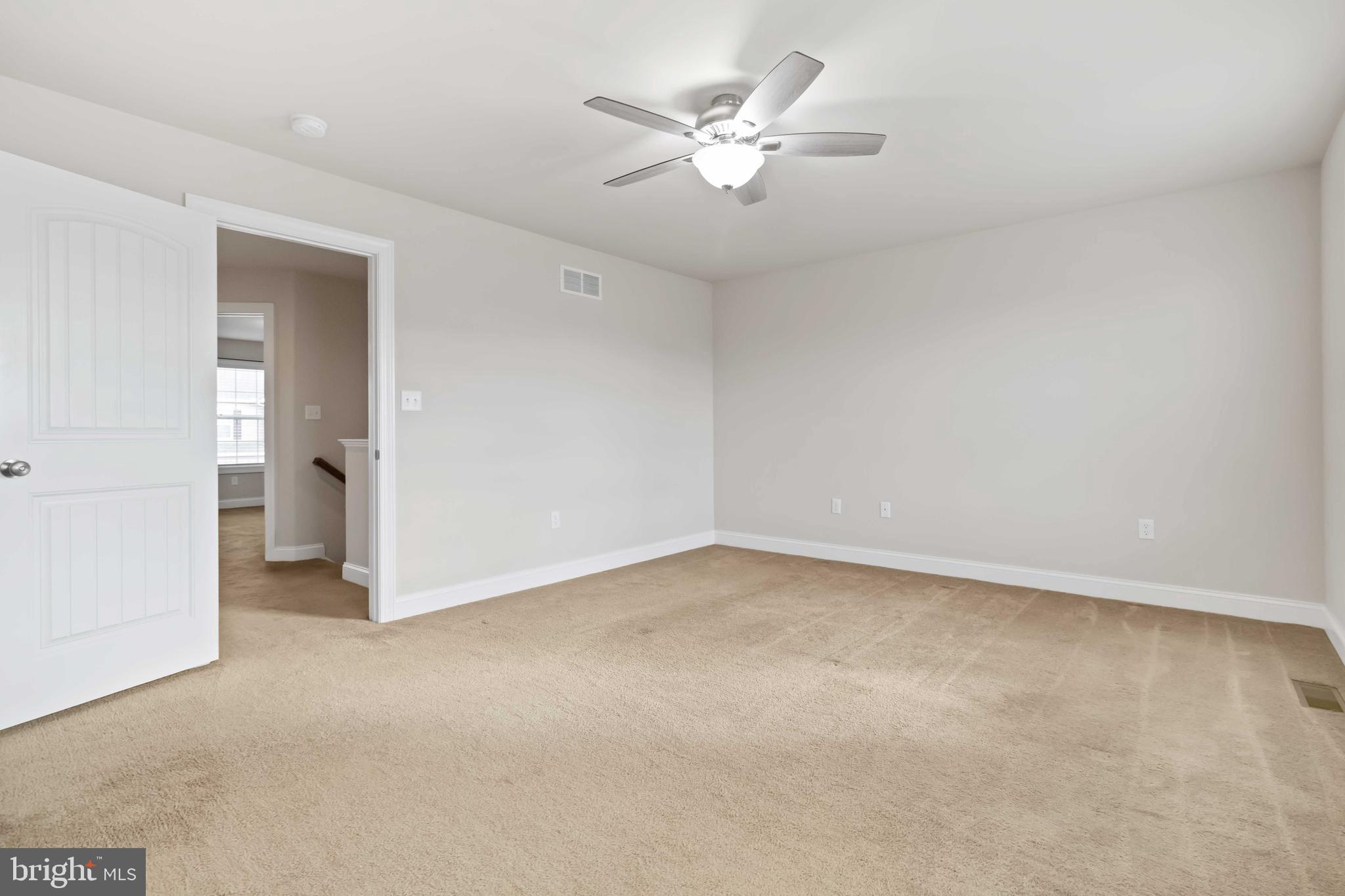 SPRING ROCK - Residential Lease