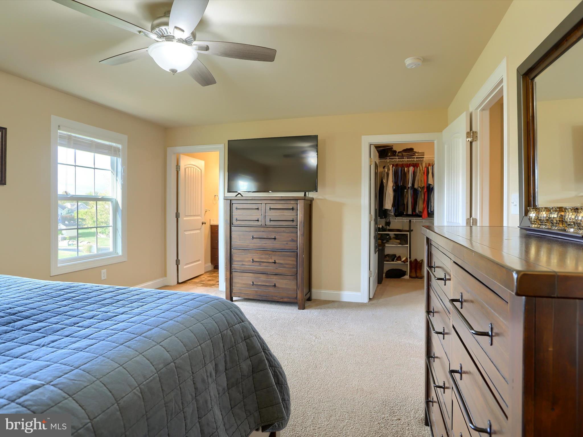 SPRING ROCK - Residential Lease