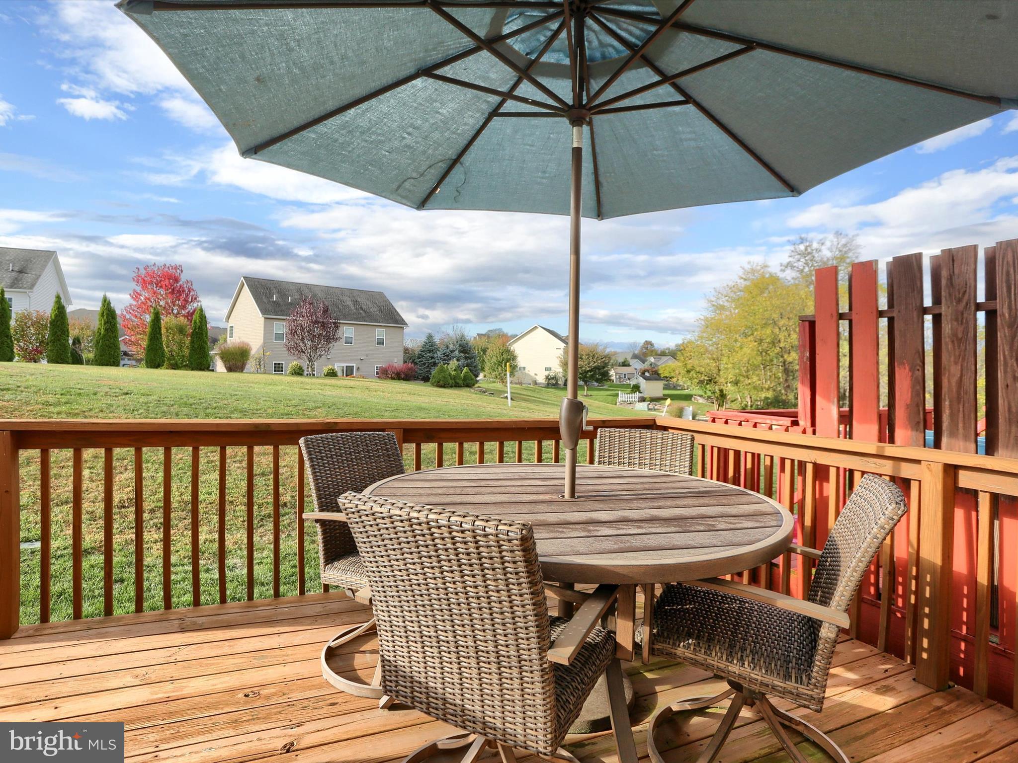 SPRING ROCK - Residential Lease