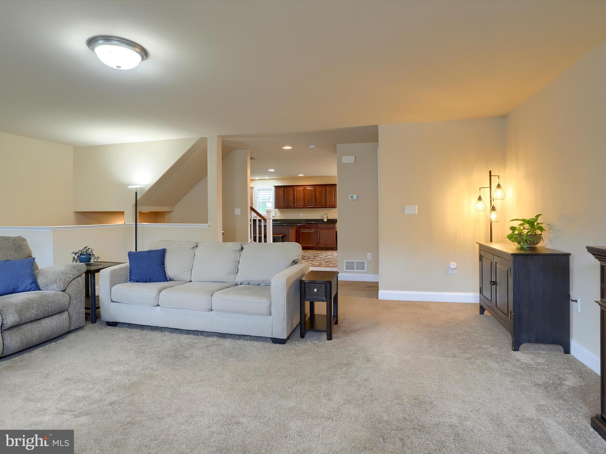 SPRING ROCK - Residential Lease