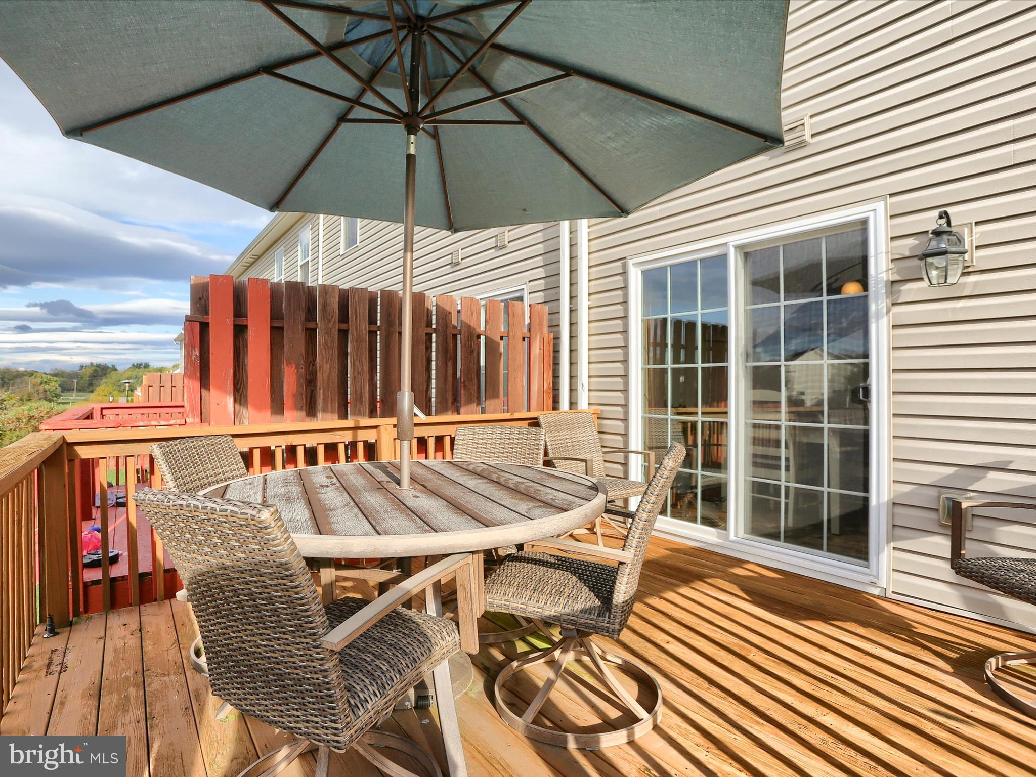 SPRING ROCK - Residential Lease