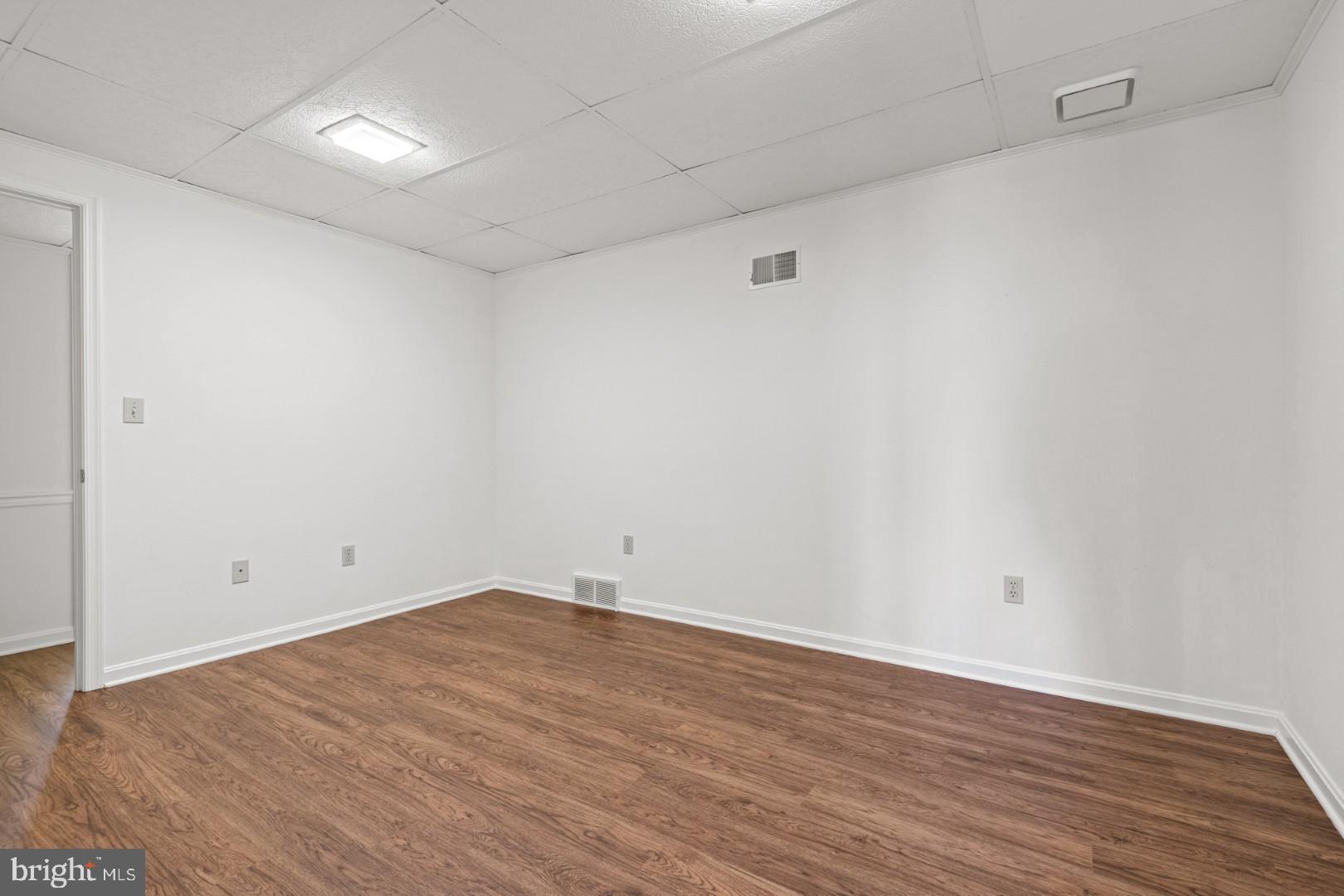 OAKMONT - Residential