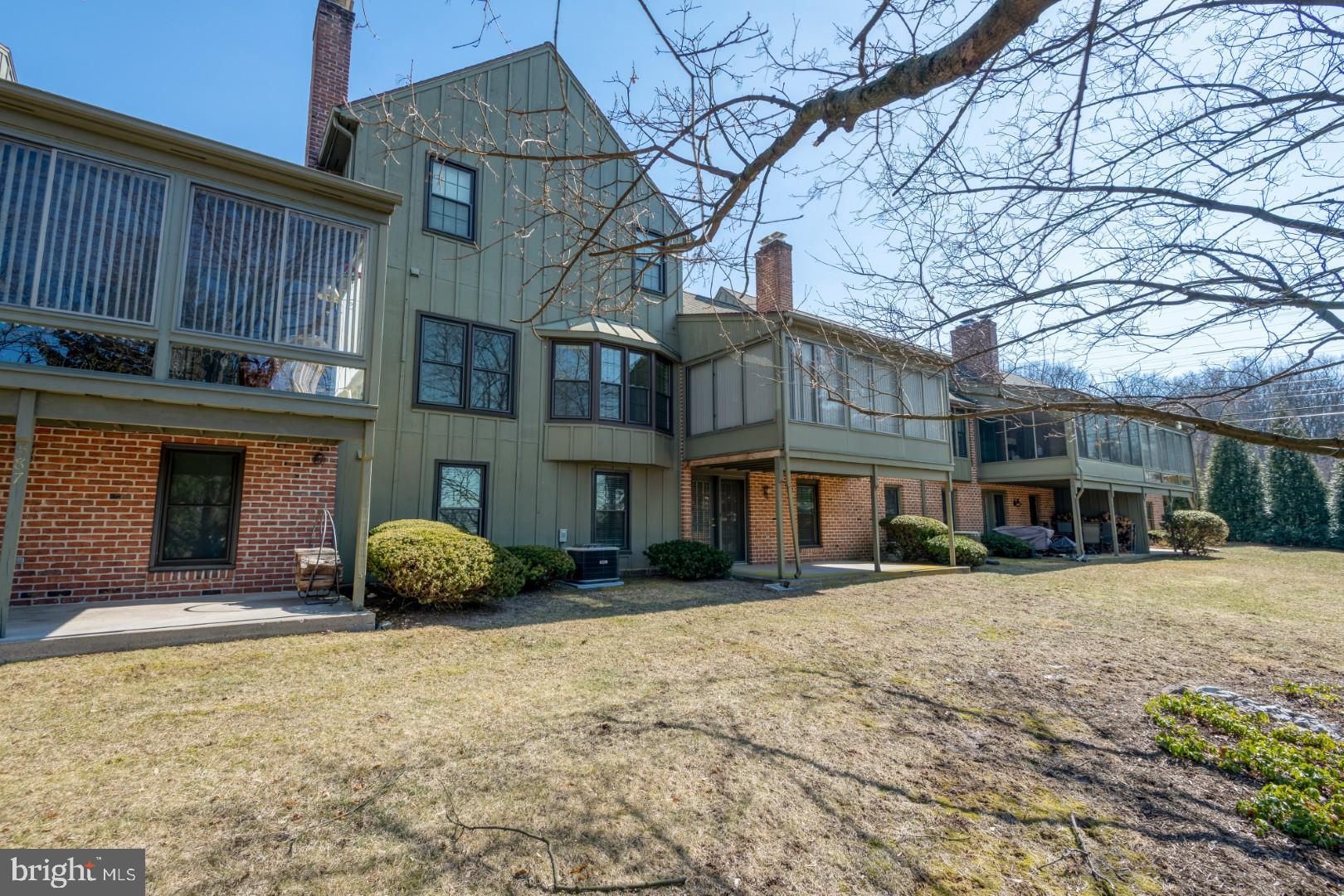 OAKMONT - Residential