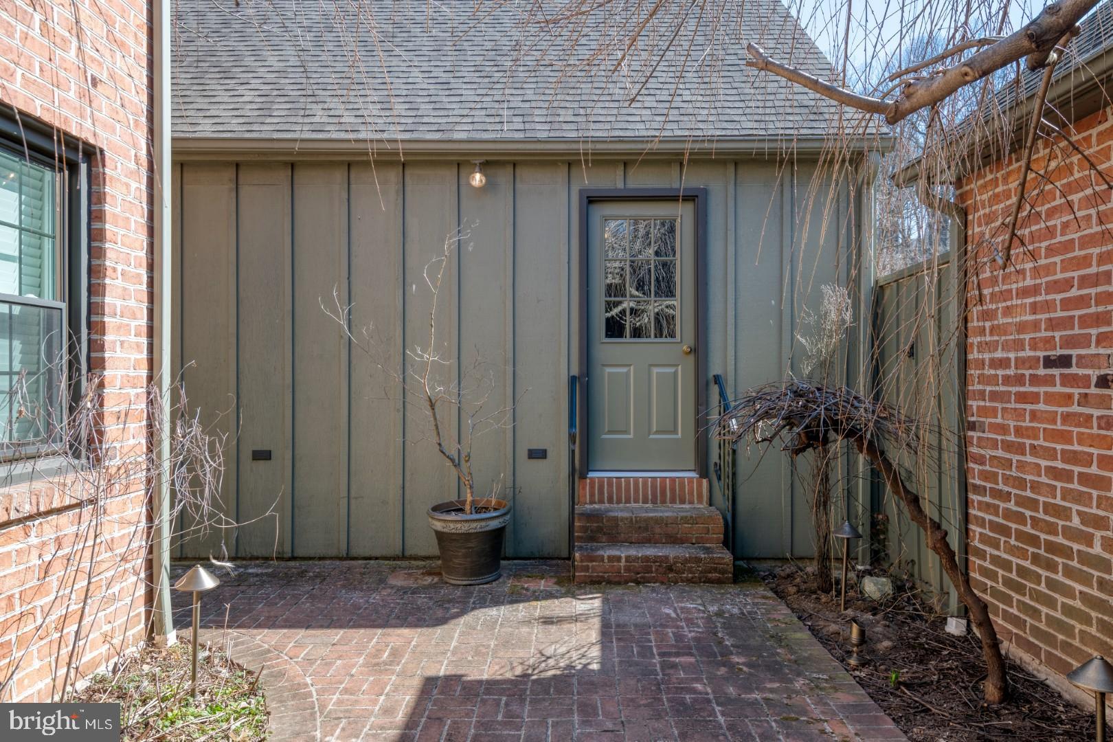 OAKMONT - Residential